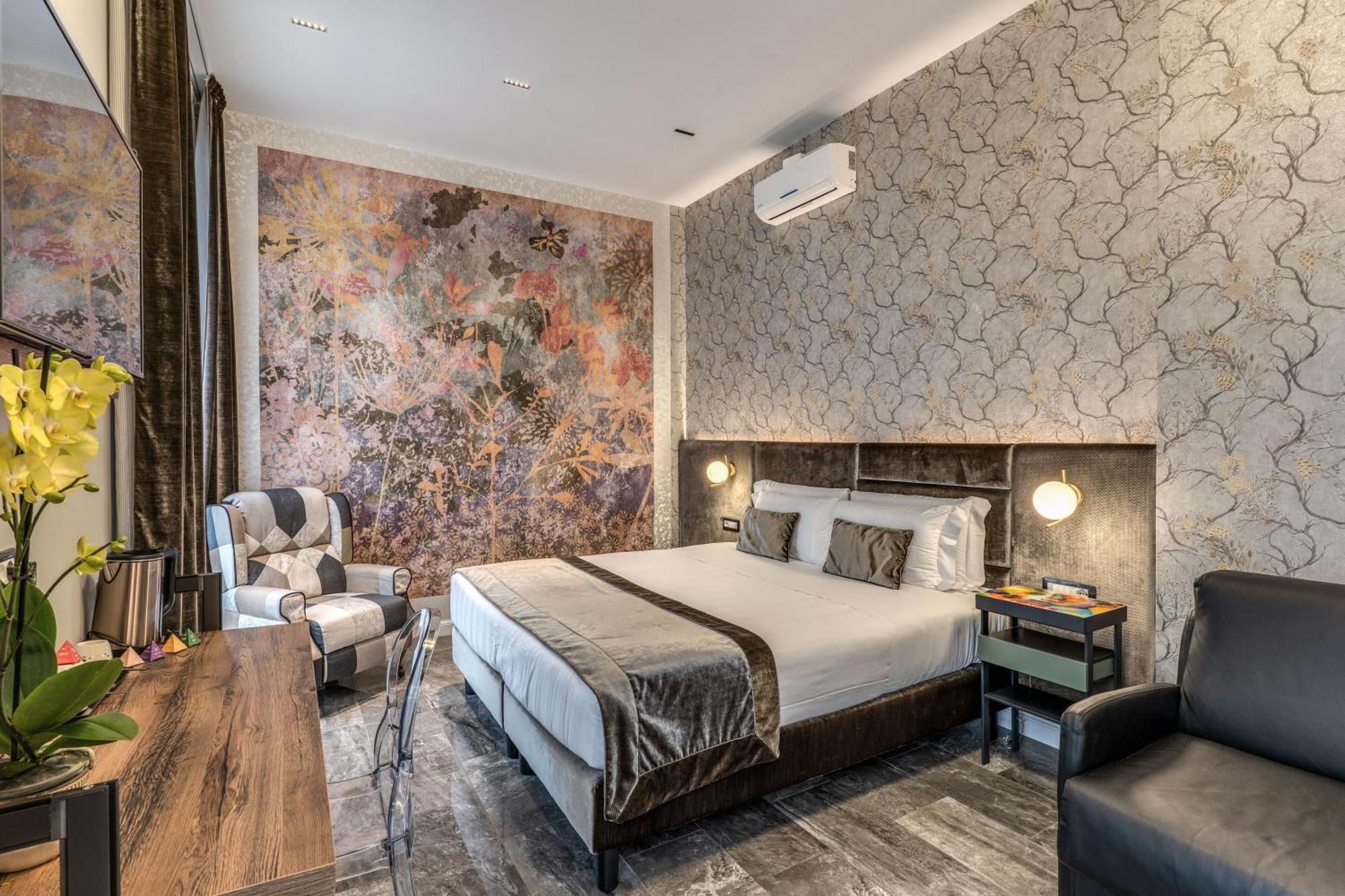 Apollo Boutique 4*