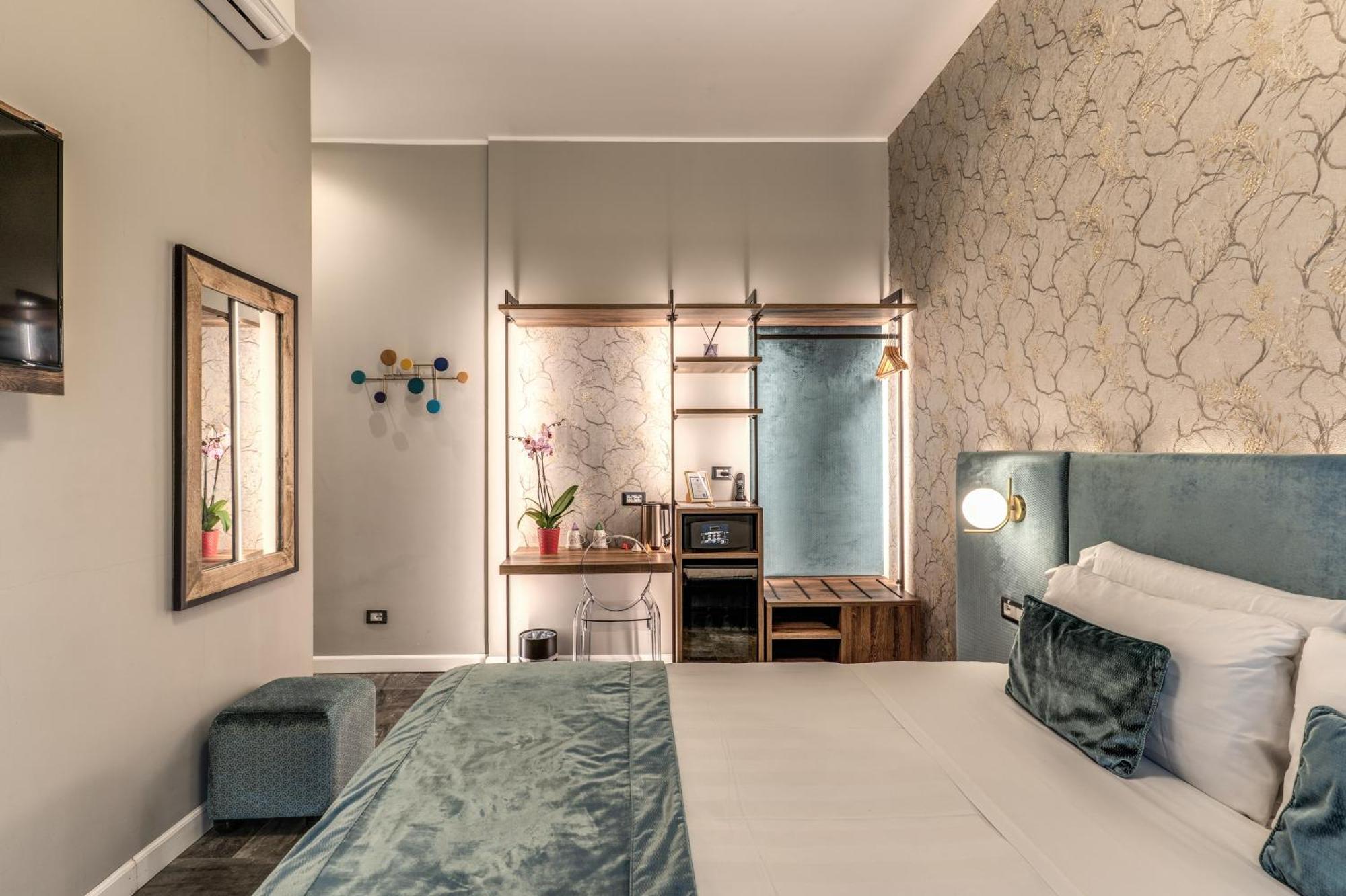 Hotel Apollo Boutique 4*