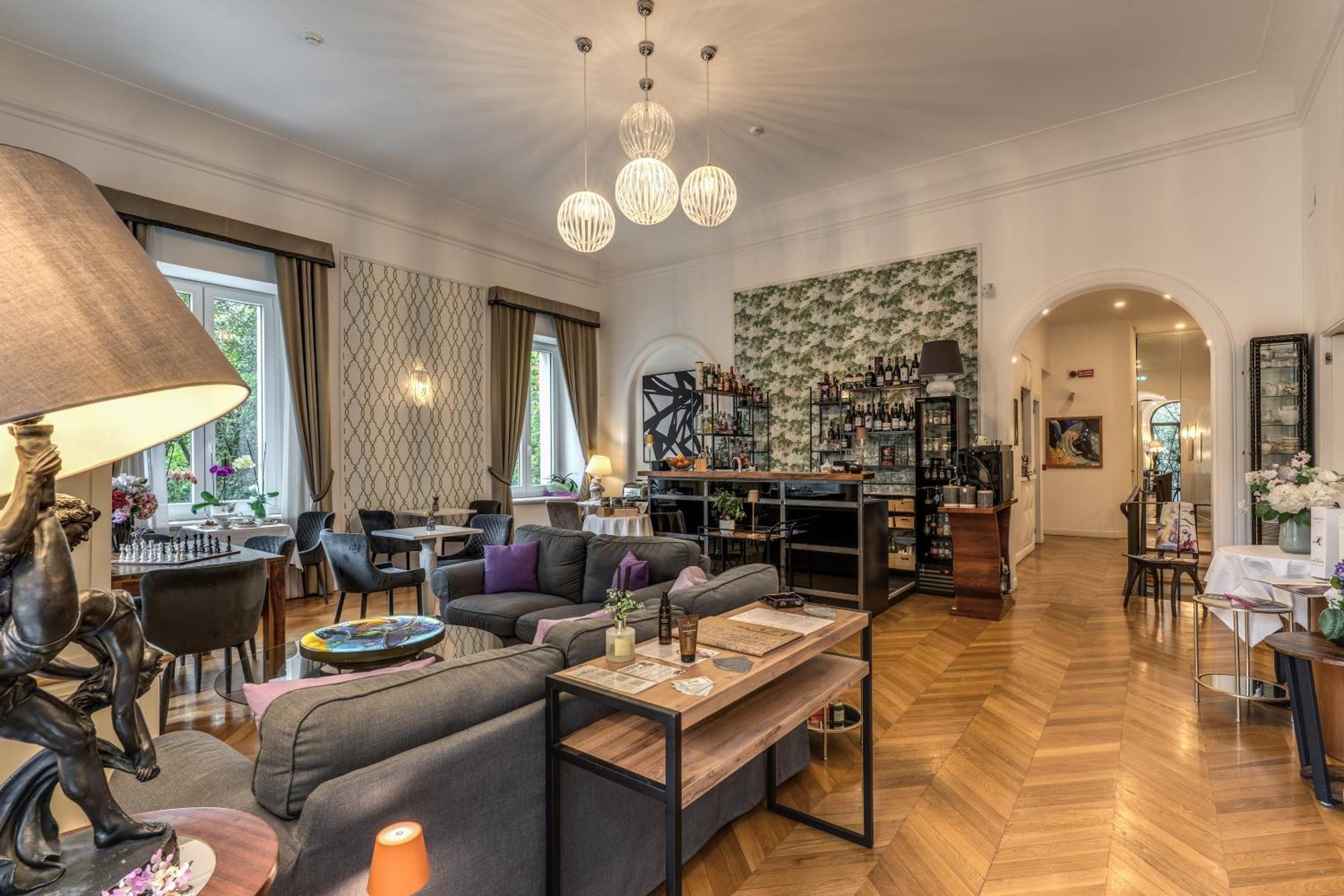 Mangili Garden 3* Roma