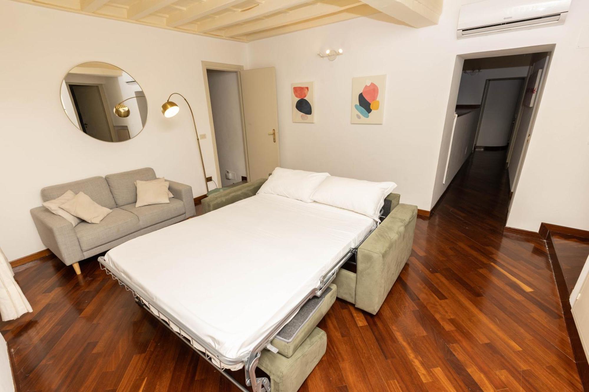 Piazza Navona Classy & Large Appartamento