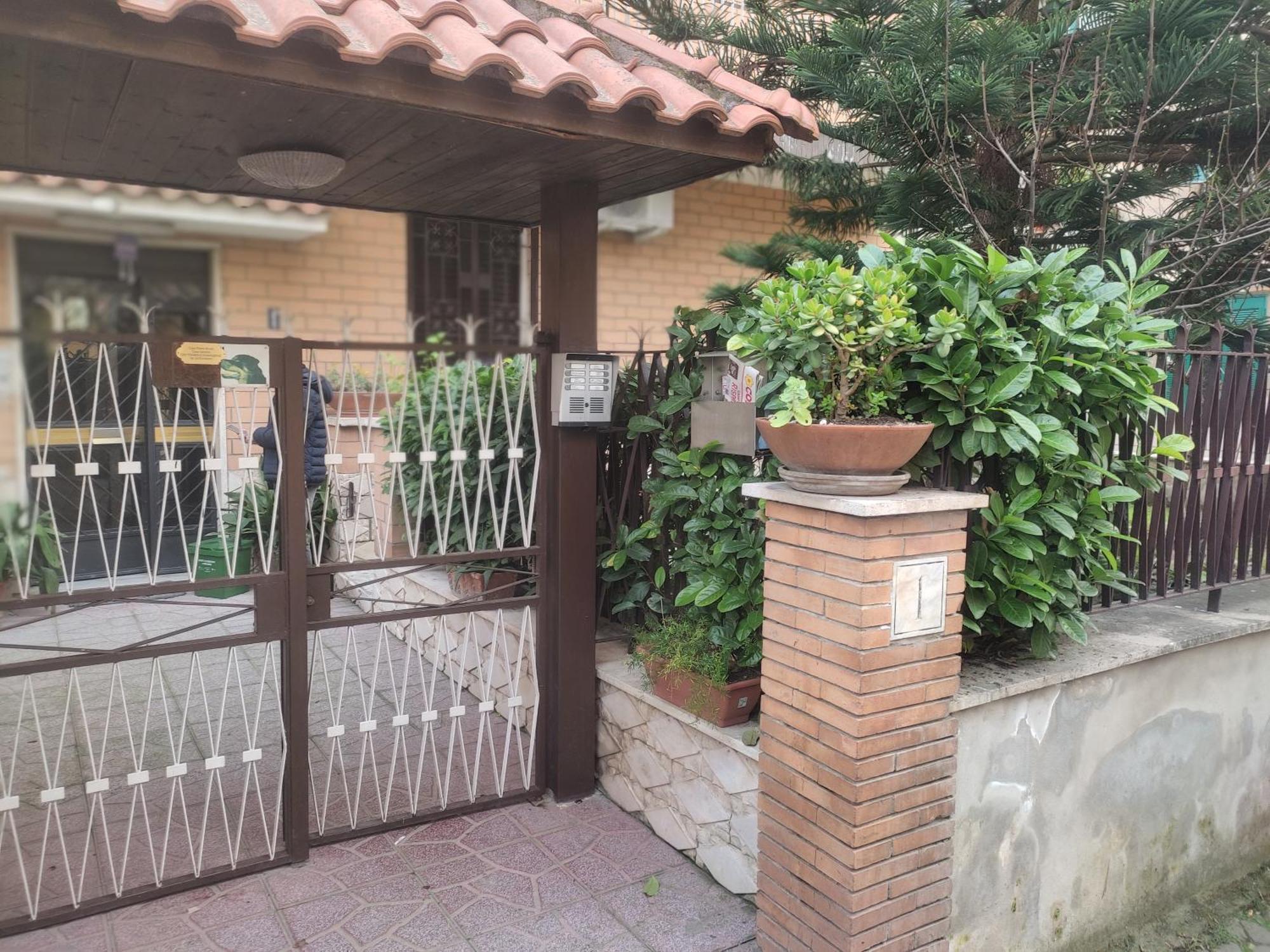 Casa Pietro Bruna * Rome