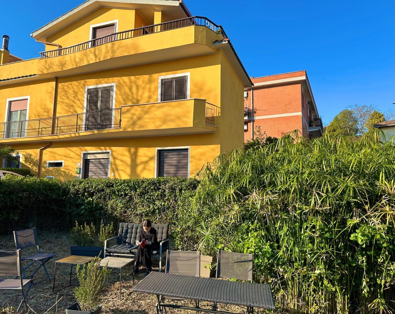Grande Su Due Livelli Con Terrazza Apartment Rome