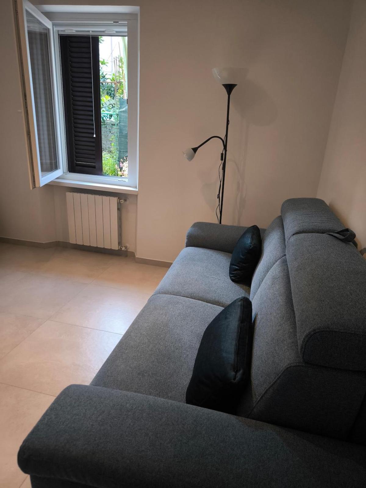 Apartment Modern And Quiet