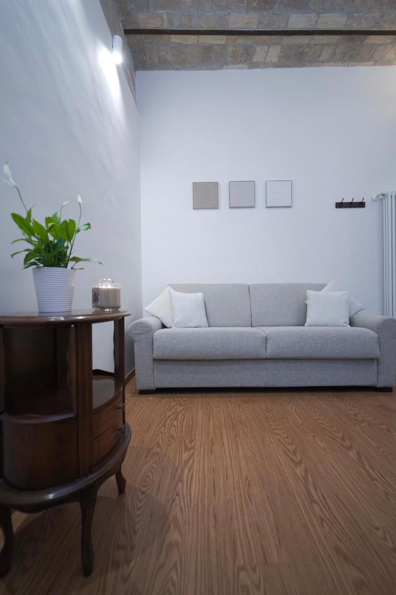 Bruno Domus Colosseo Apartment