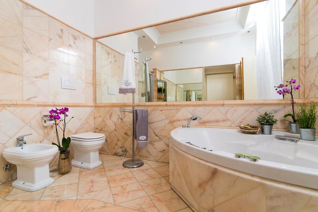 Arco Di Gallieno Bed & Breakfast *