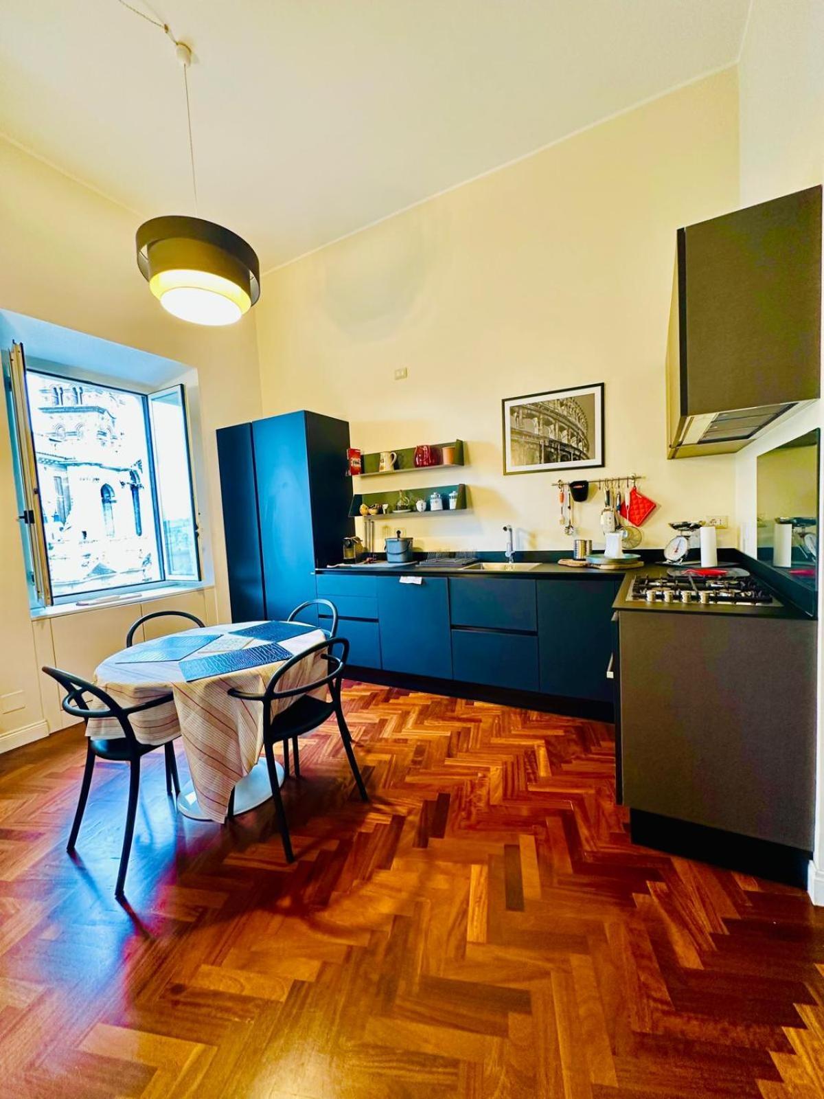 Santa Maria Maggiore Apartment *