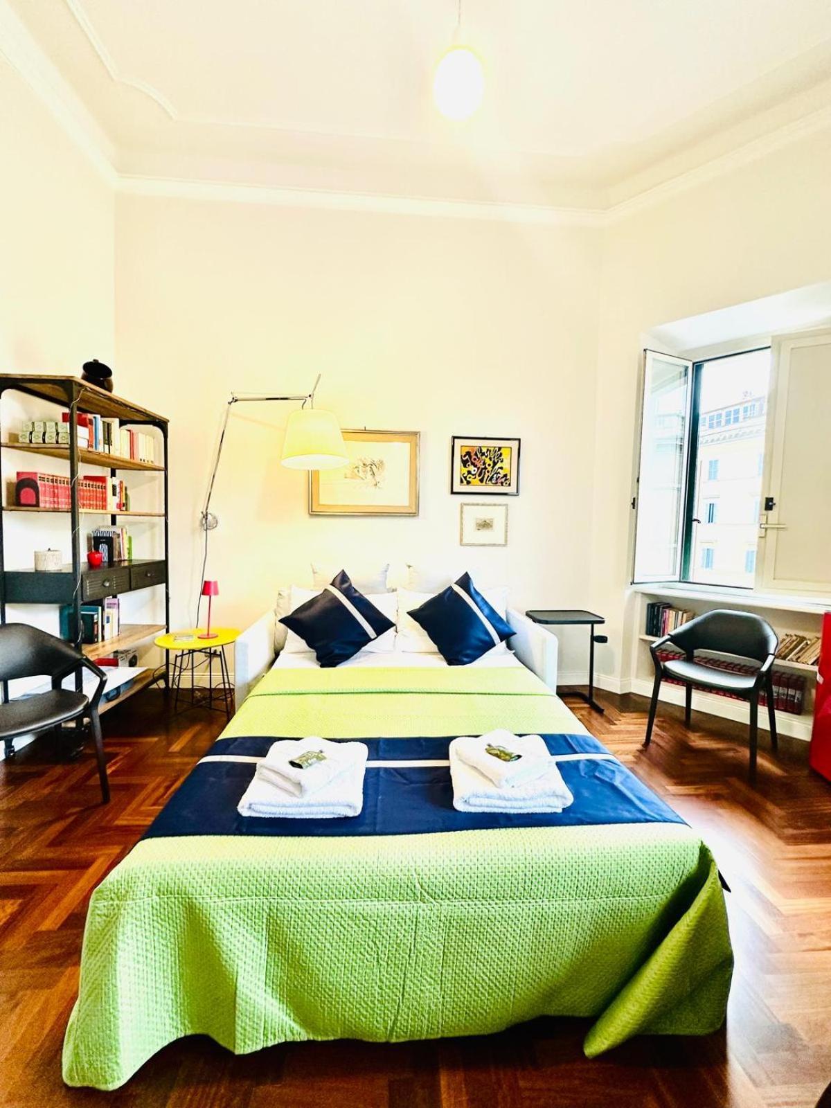 Santa Maria Maggiore Apartment *