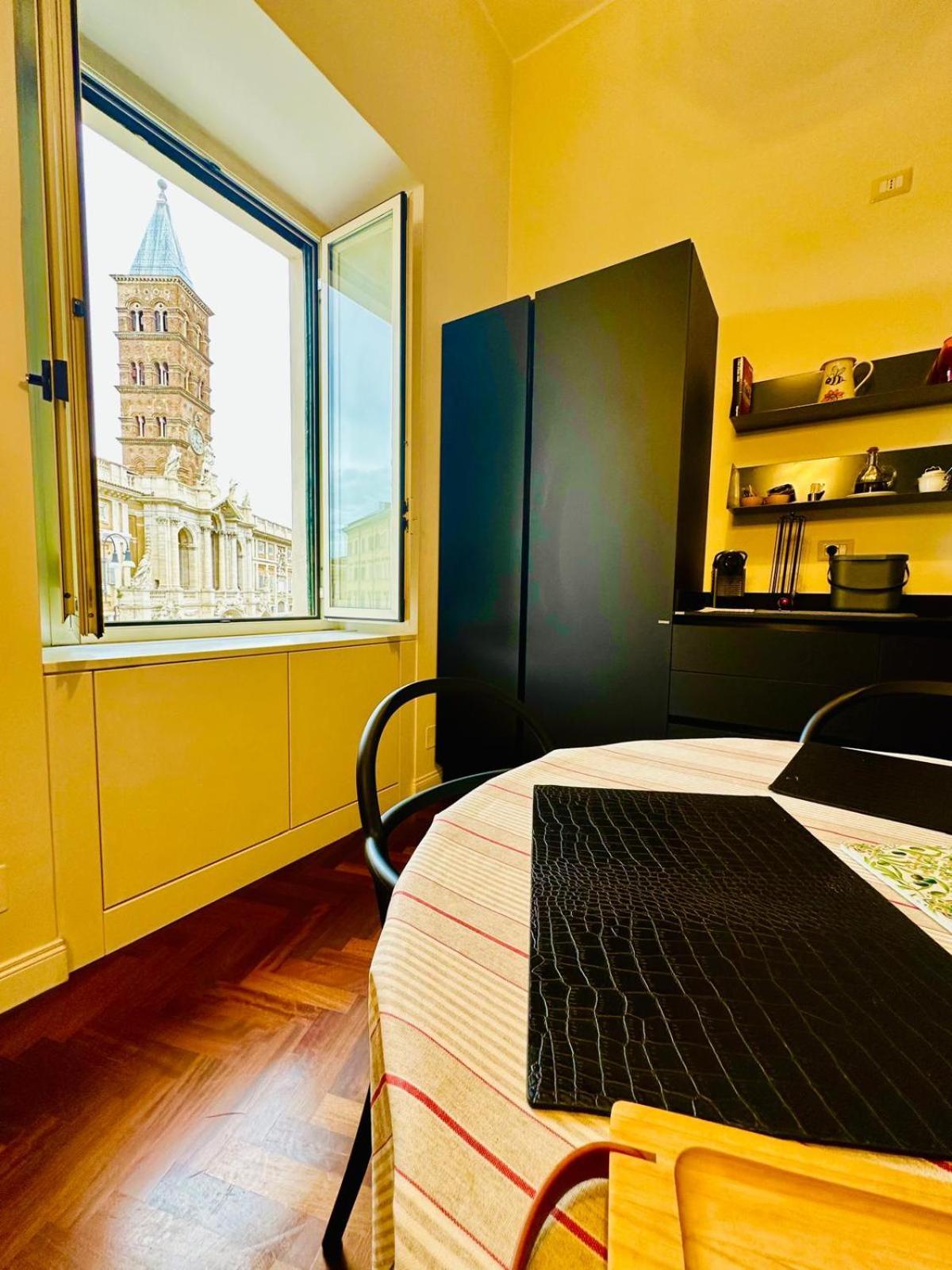 Santa Maria Maggiore Apartment *