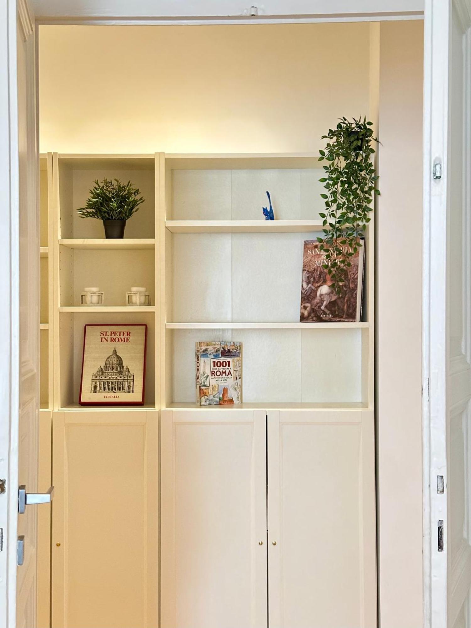 Vacanze Romane Basilica Apartment
