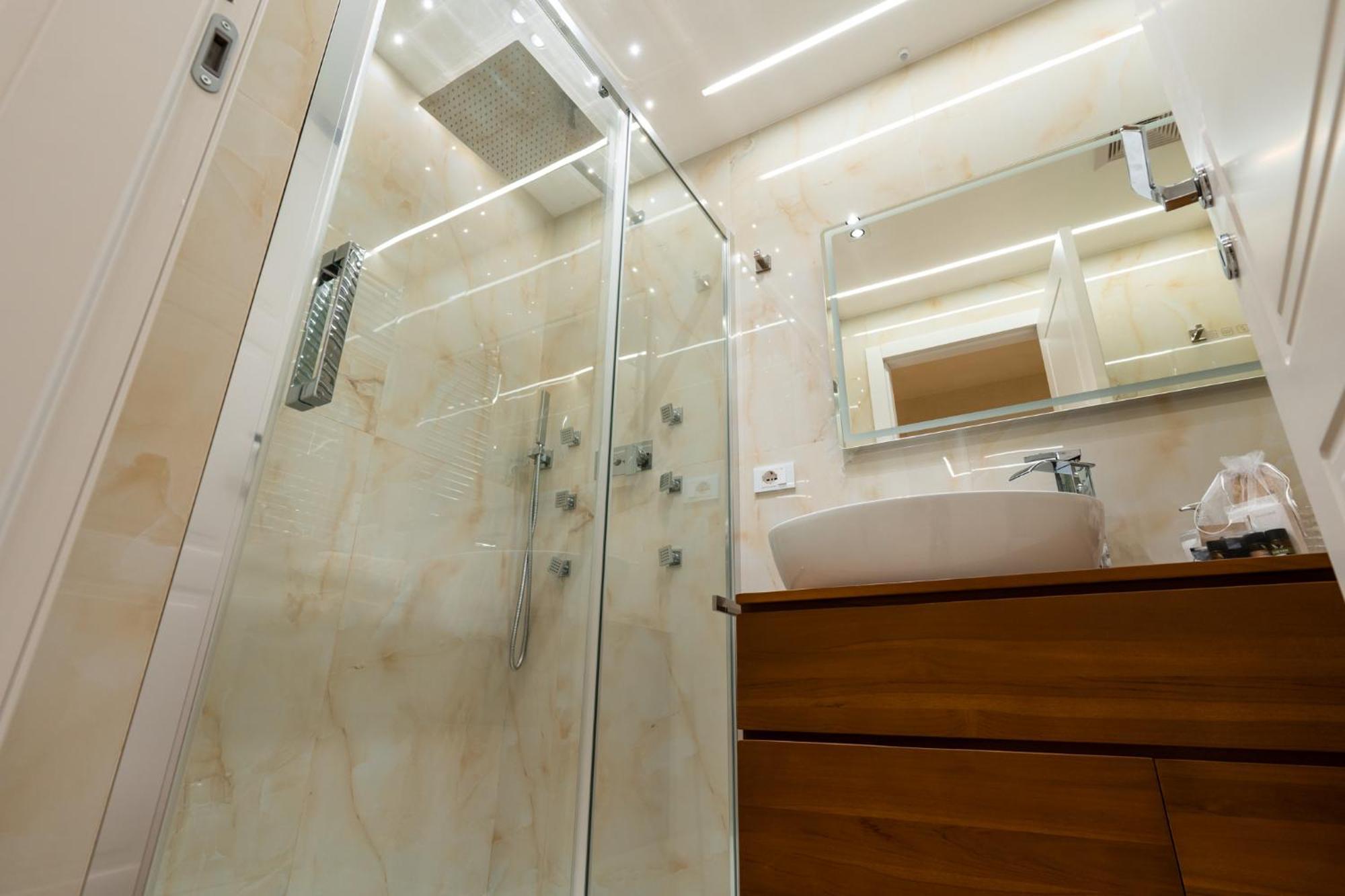 Paci Luxury Apartment *