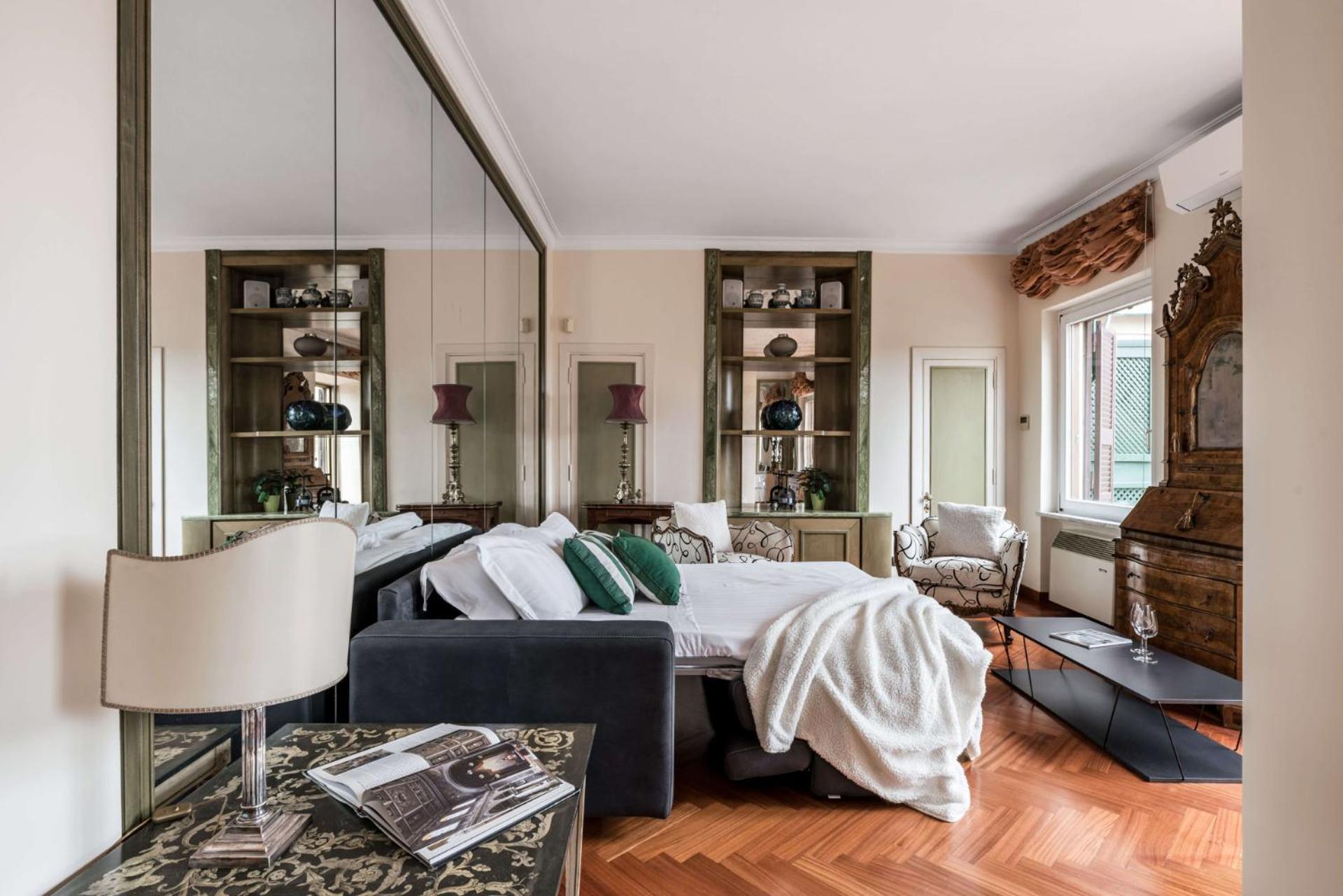 Apartment The Rent - One-bedroom In A Quiet, Classically Styled Corner Near The Quirinale