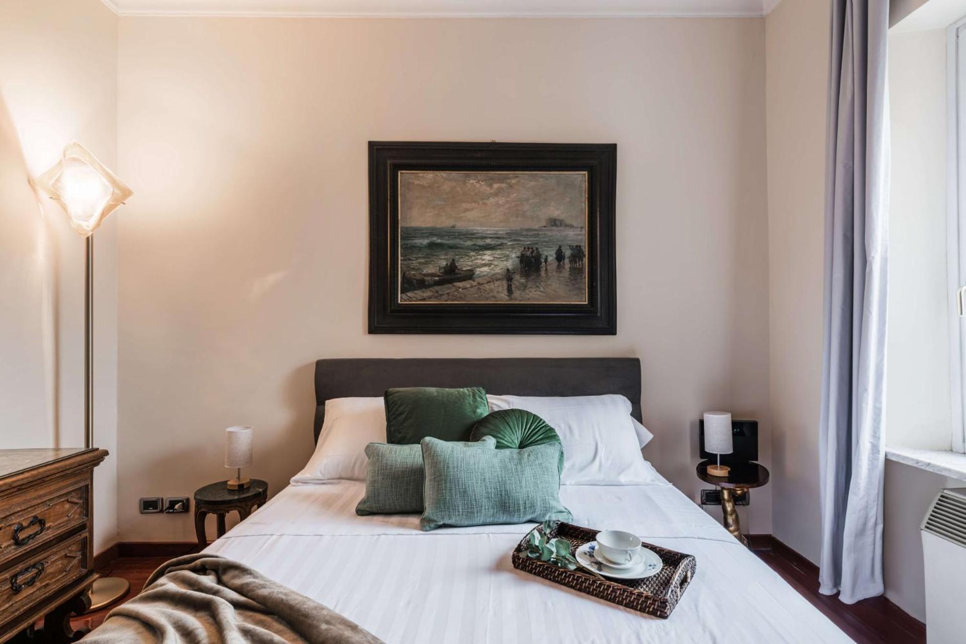 Apartment The Rent - One-bedroom In A Quiet, Classically Styled Corner Near The Quirinale *
