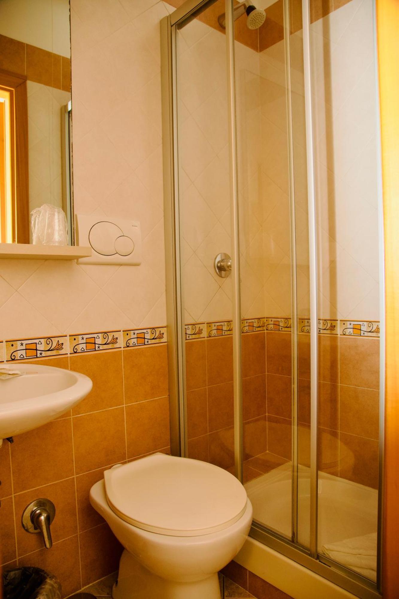 Hotel Marechiaro Rome