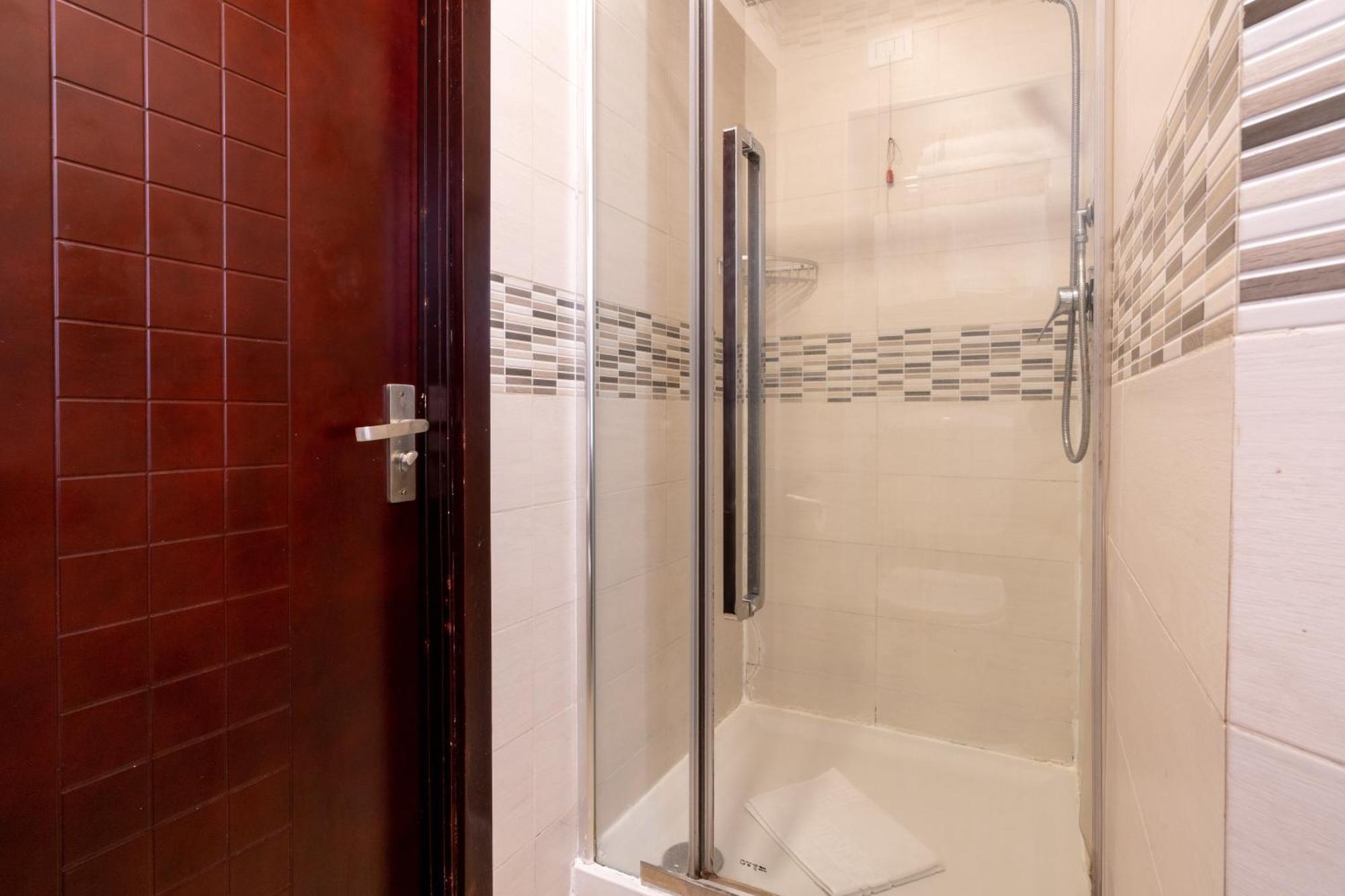 Bed & Breakfast Leoni Di Giada Roma