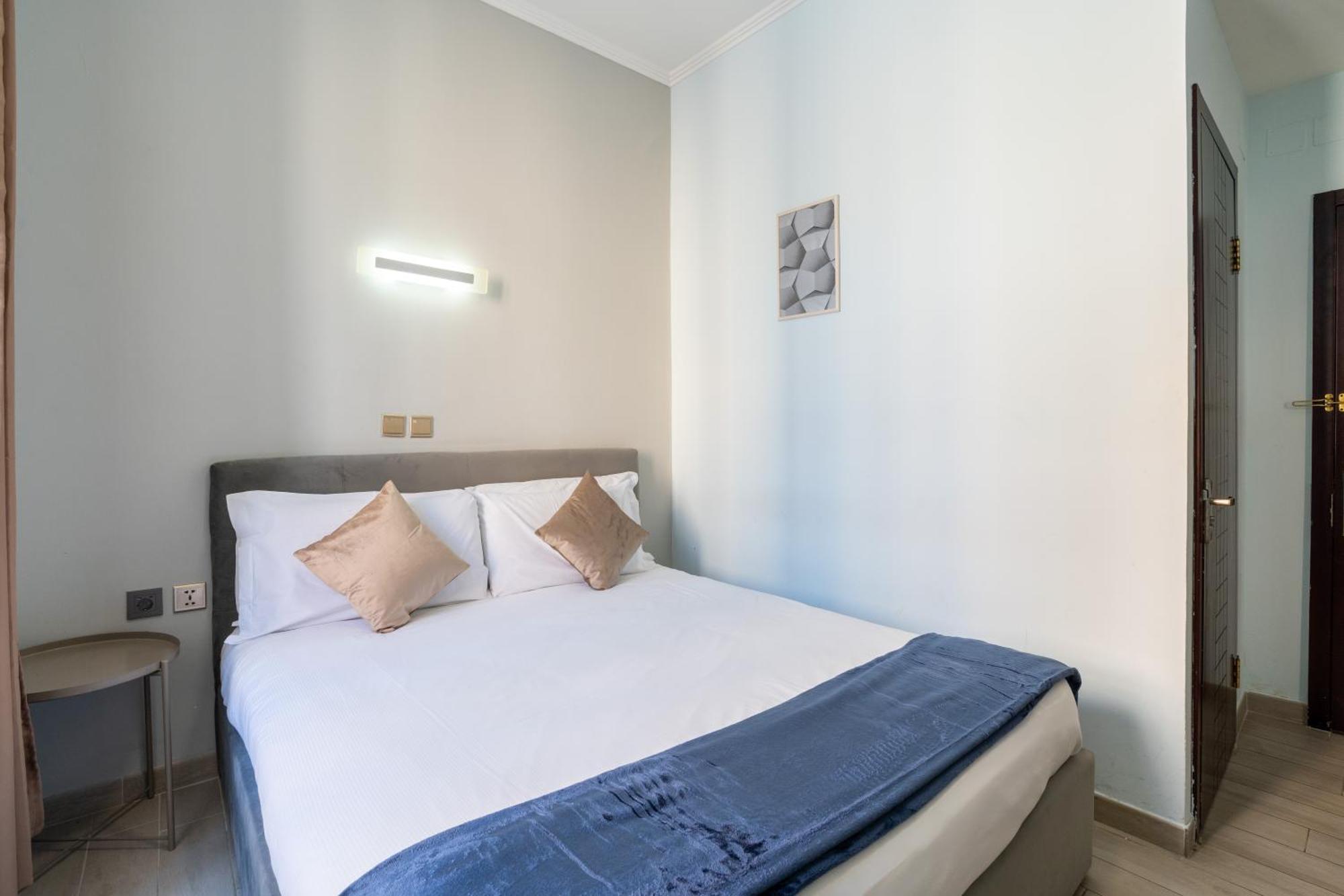 Leoni Di Giada - Close To Station Bed & Breakfast