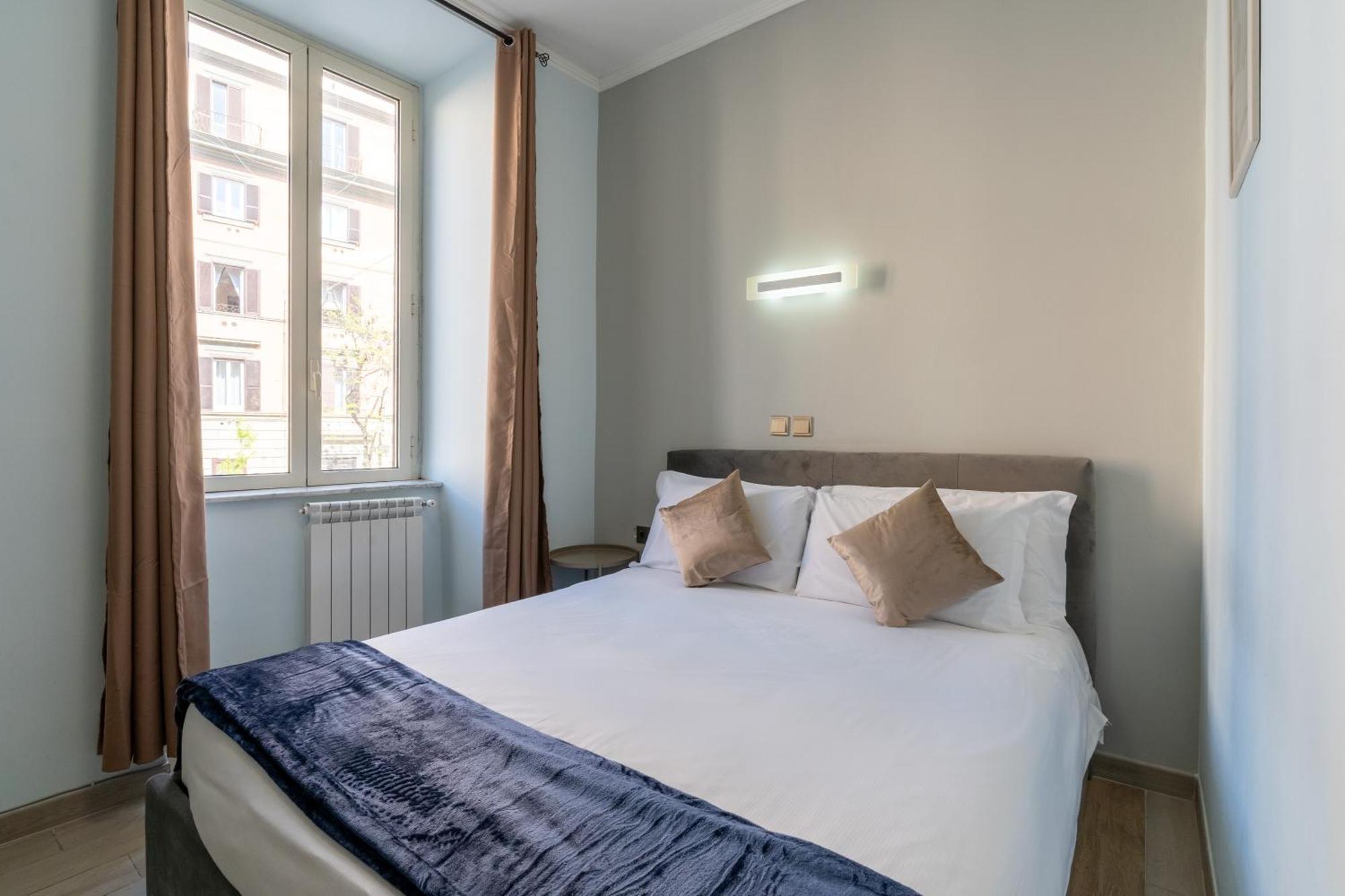 Leoni Di Giada - Close To Station 3*
