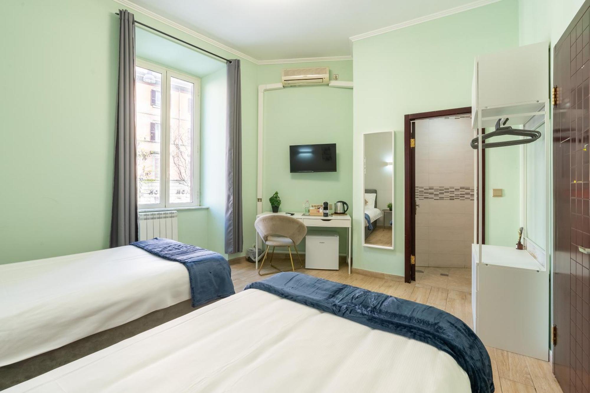 Bed & Breakfast Leoni Di Giada - Close To Station 3*