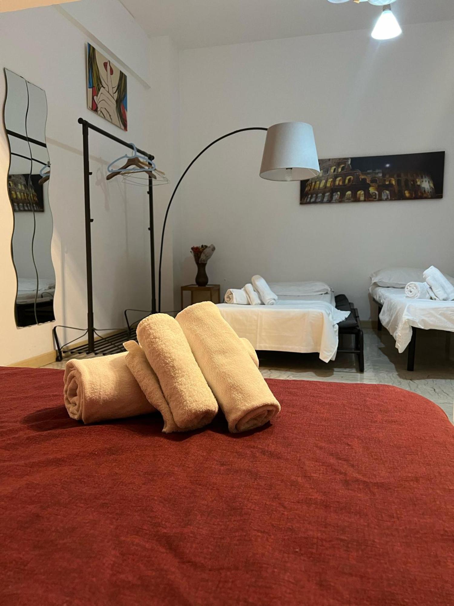 Bed & Breakfast 4 Season 2*
