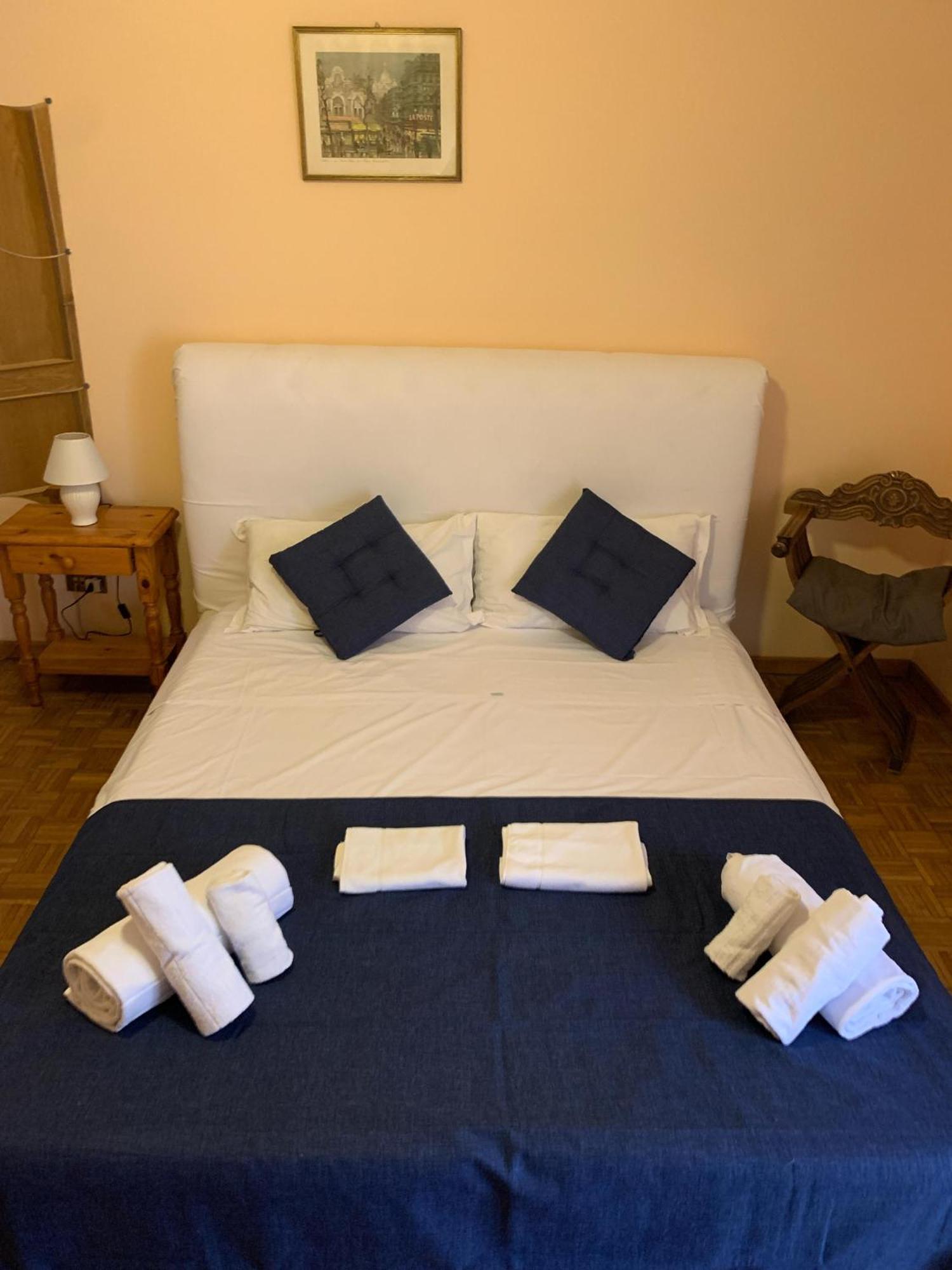 4 Season Bed & Breakfast 2*