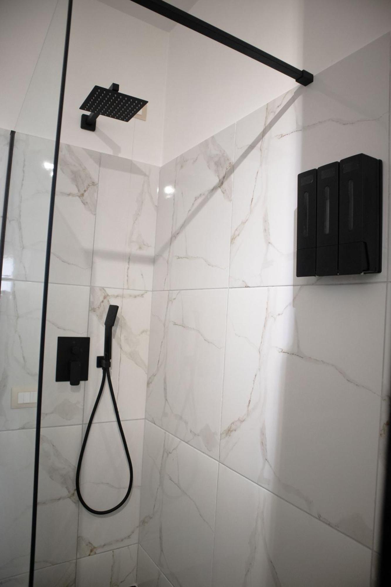 Sara's - Modern Near Metro, Perfect For Families And Groups In * Rome