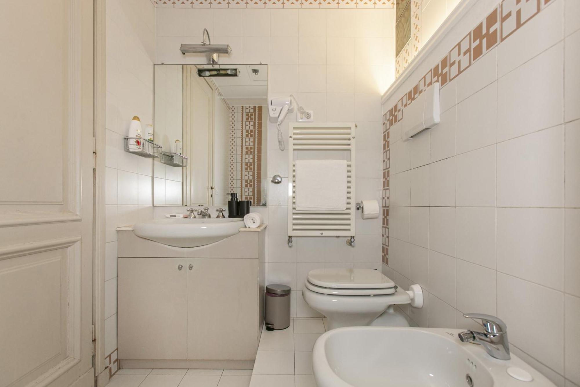 Family In Trastevere Apartment