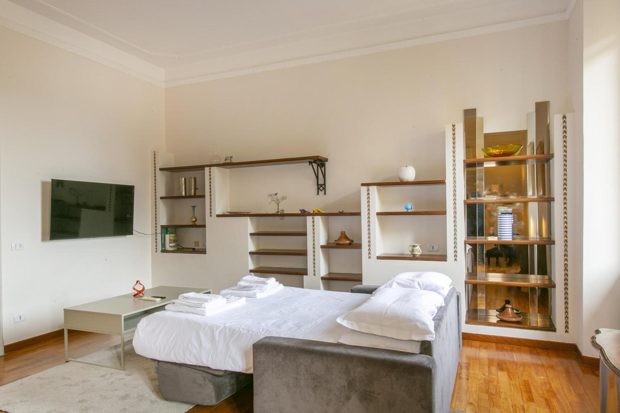 Family In Trastevere Apartment *