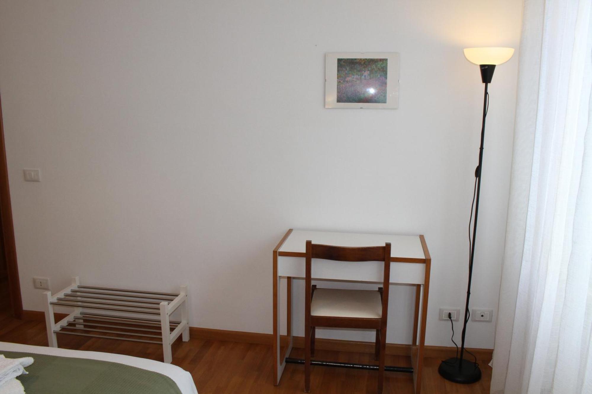 Interno 10 Rome