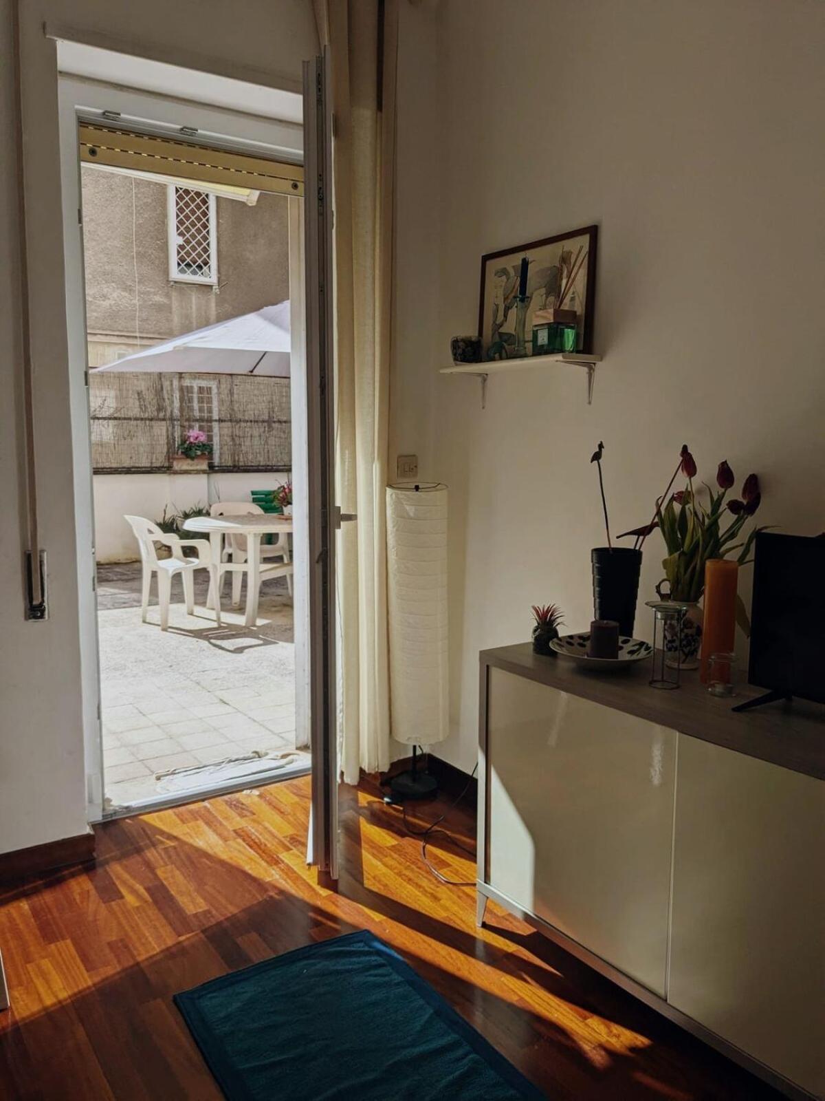 Apartment Bright Terrace Close To Vatican Rome