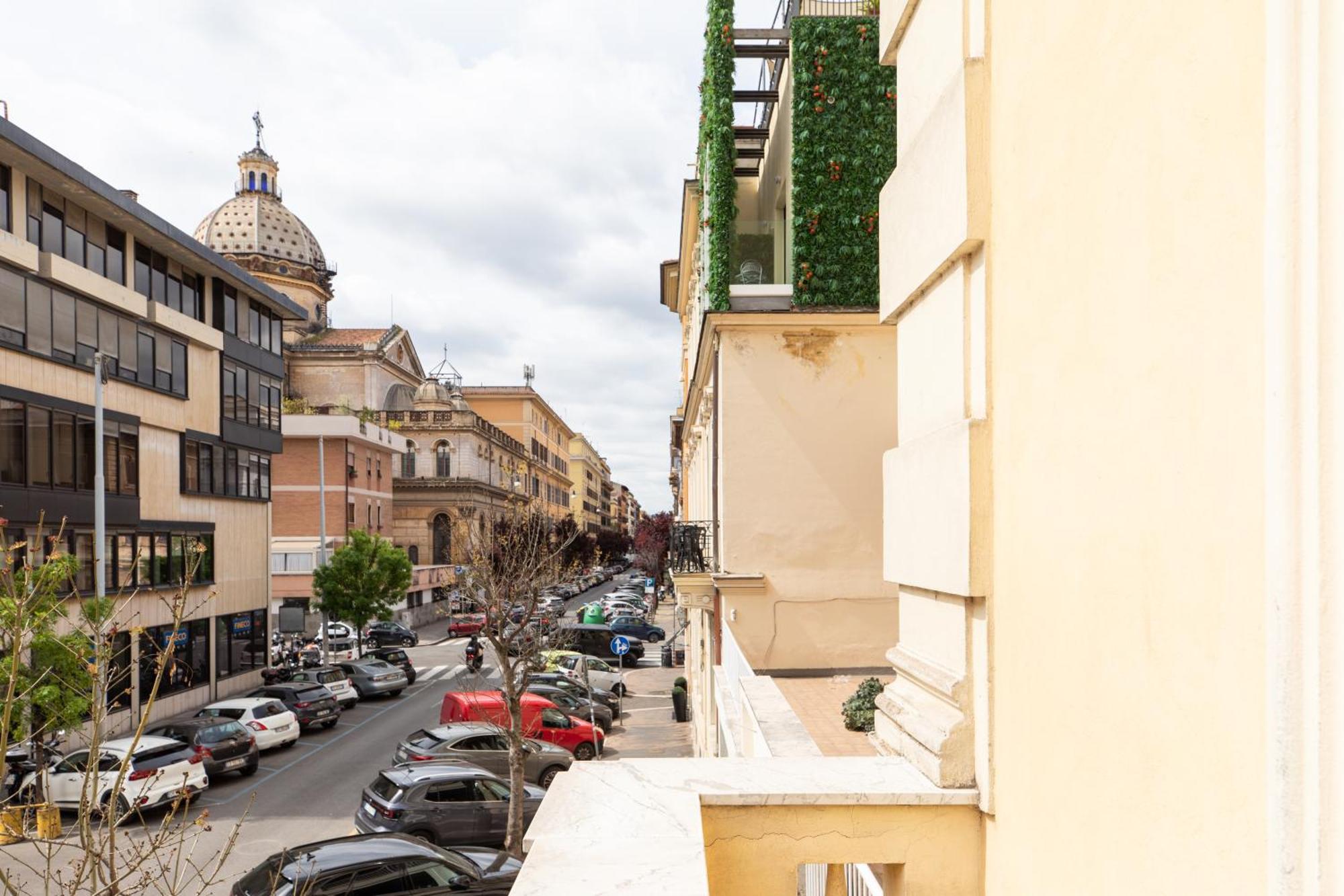 Iflat Stylish & Cozy Vatican Peaceful Gem