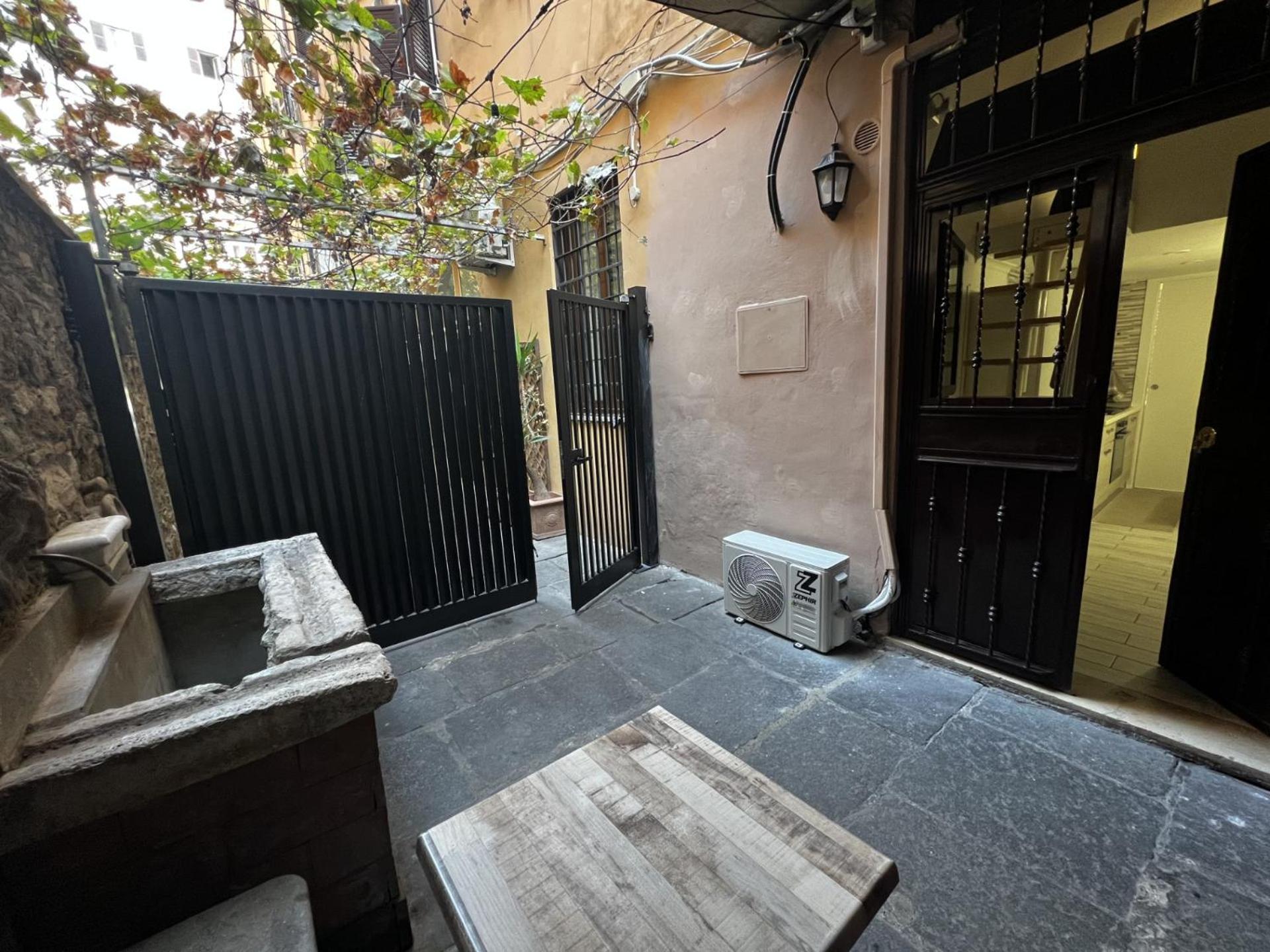 Machiavelli's House Apartment *