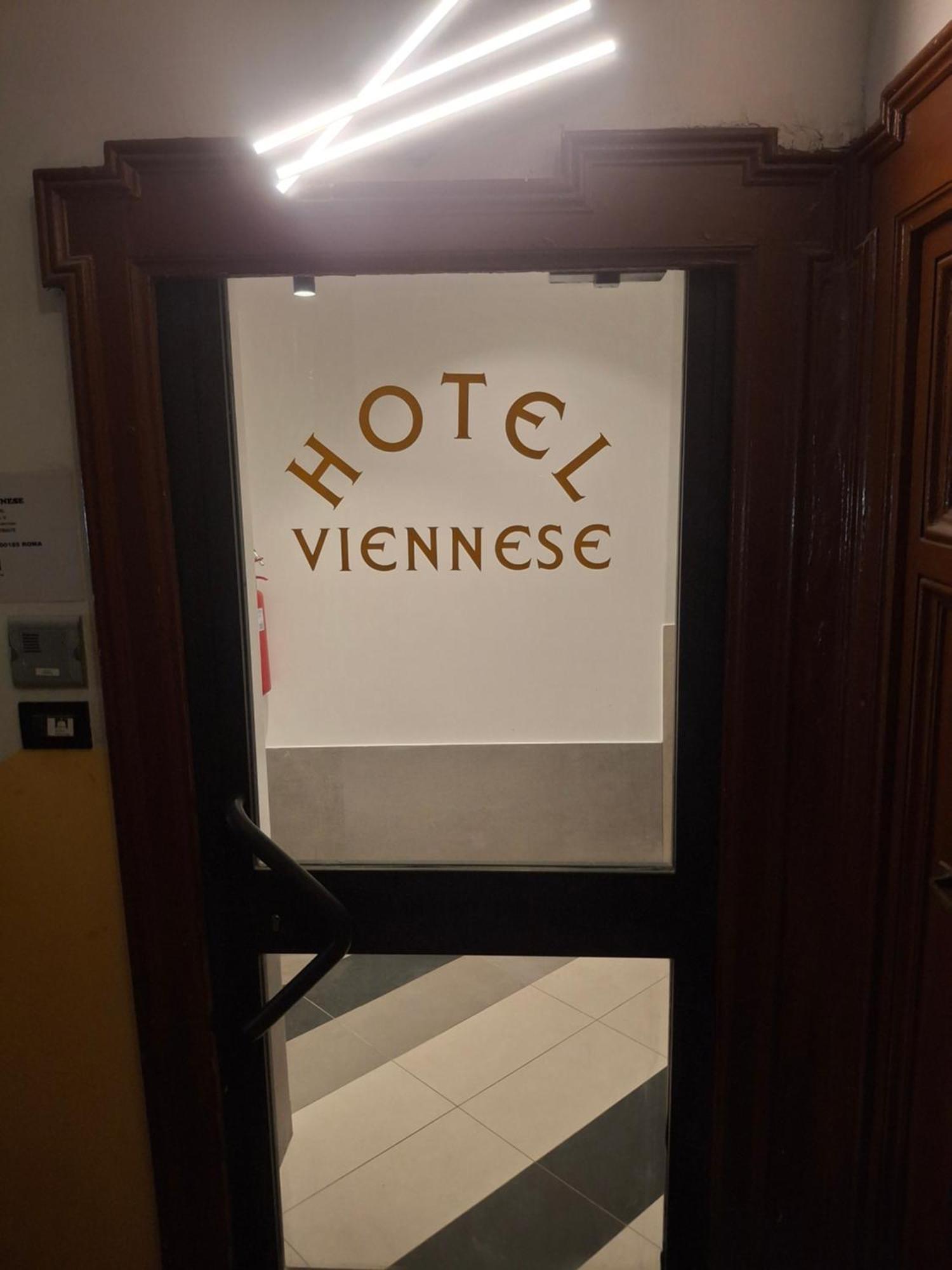 Viennese * Rome