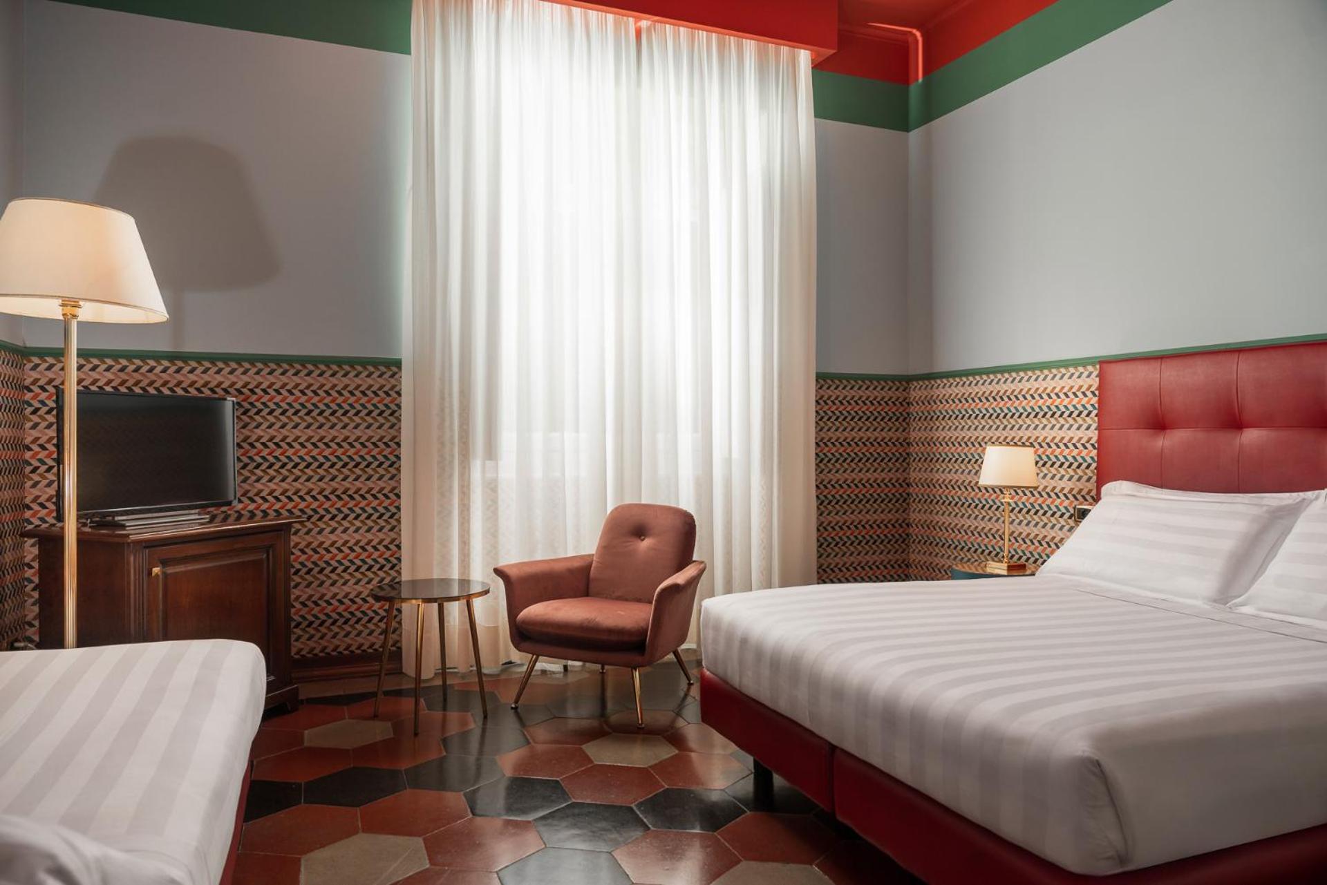 Oceania Hotel 2*