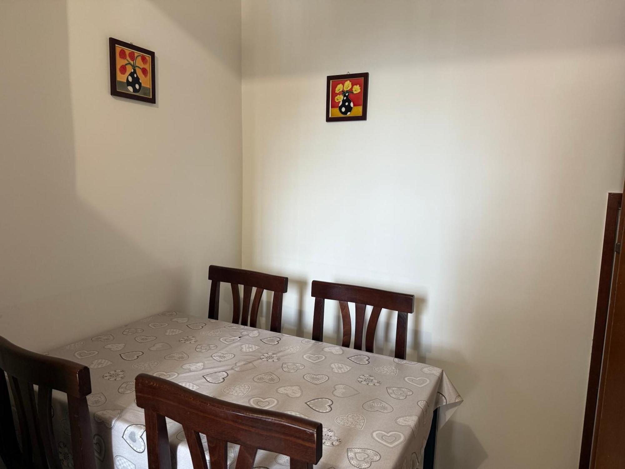 Apartment Domi 10 Apartment, Stazione Termini, Via Curtatone 12 Rome