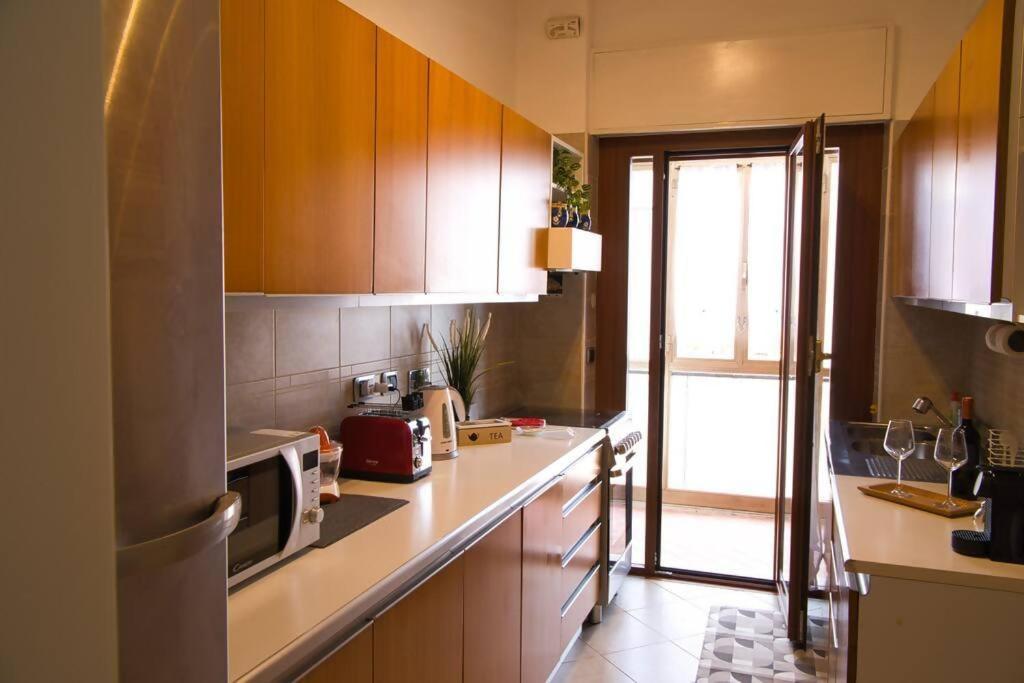 Sun & Moon Family Free Parking Appartement Rome