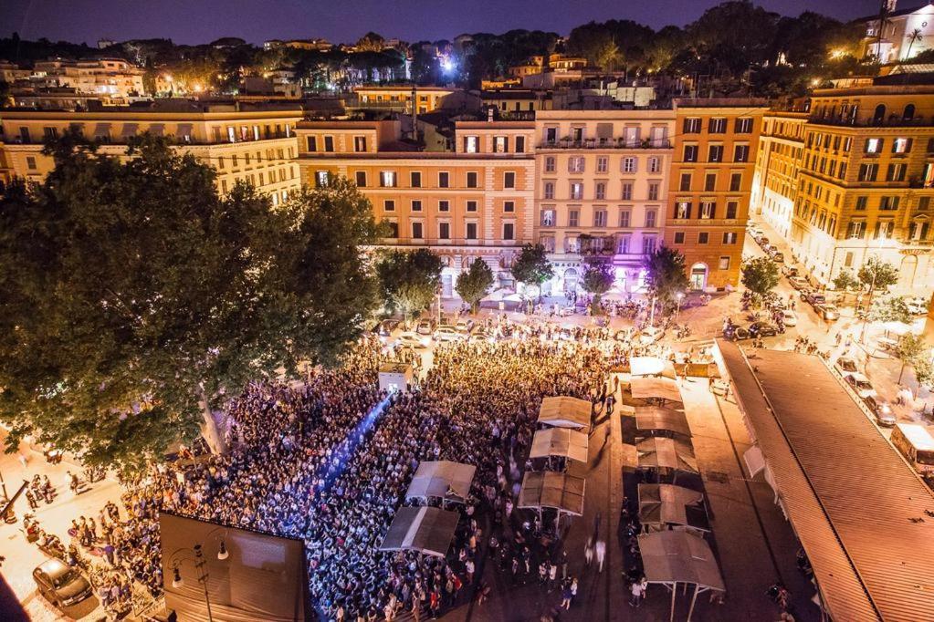 Nostromondo San Cosimato Trastevere Place * Rome