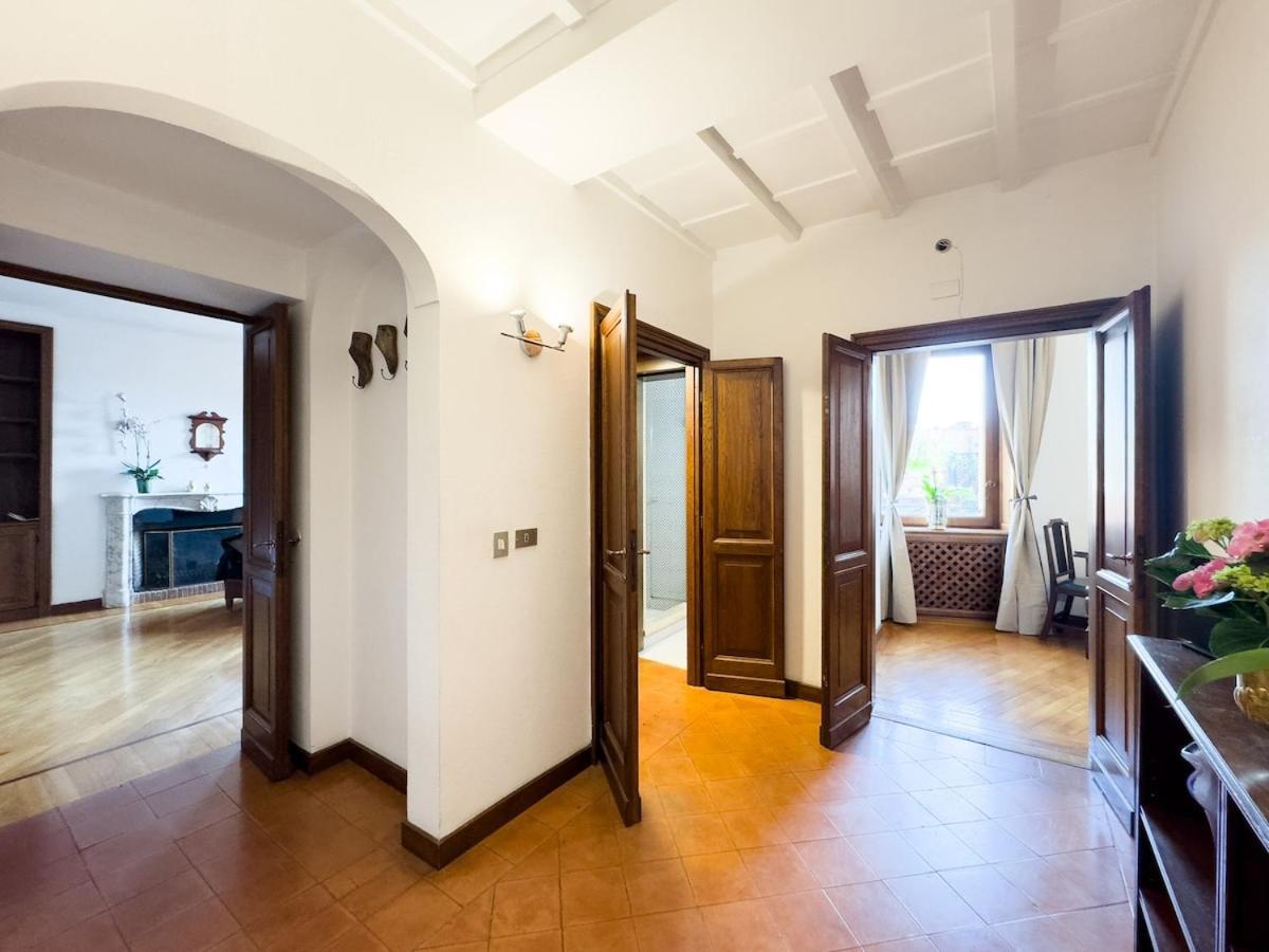 Apartment Maison Giulia Rome