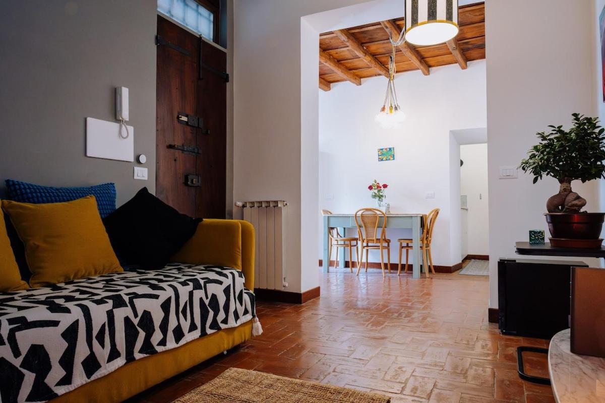 Navona Boutique With Terrace Apartment
