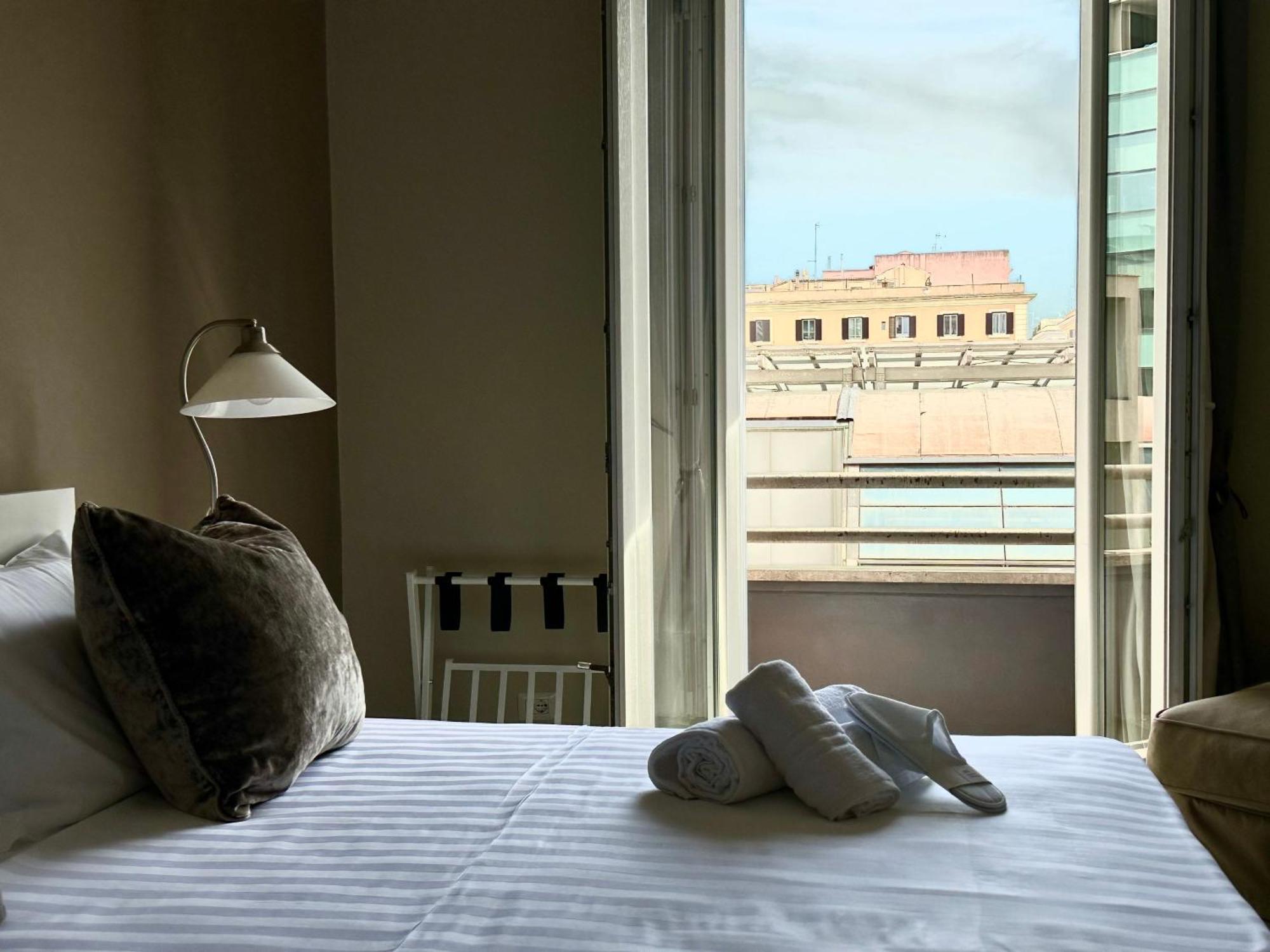 Santamato Vatican Apartment Rome