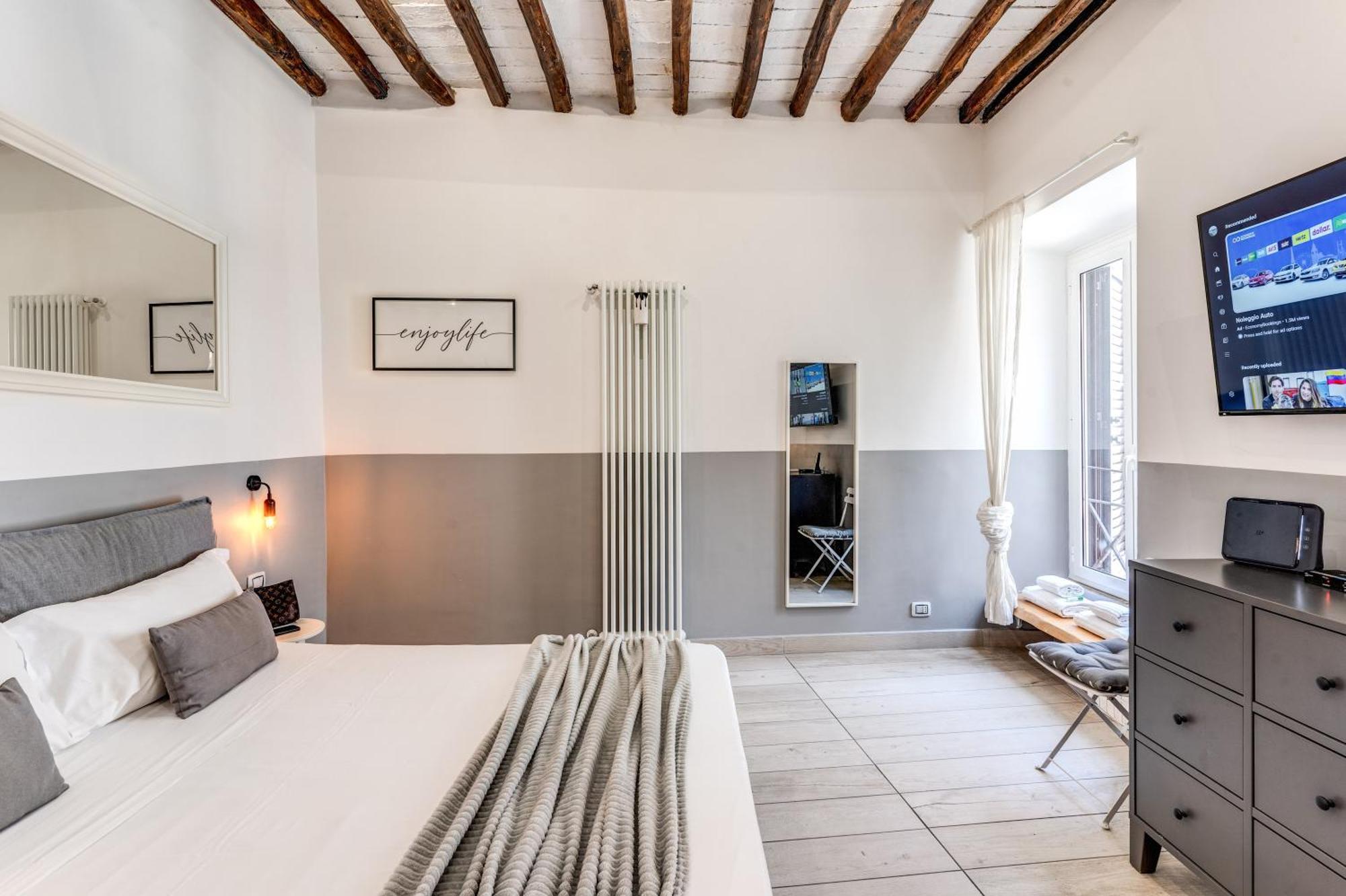 Apartamento Costaguti 36 Apartment