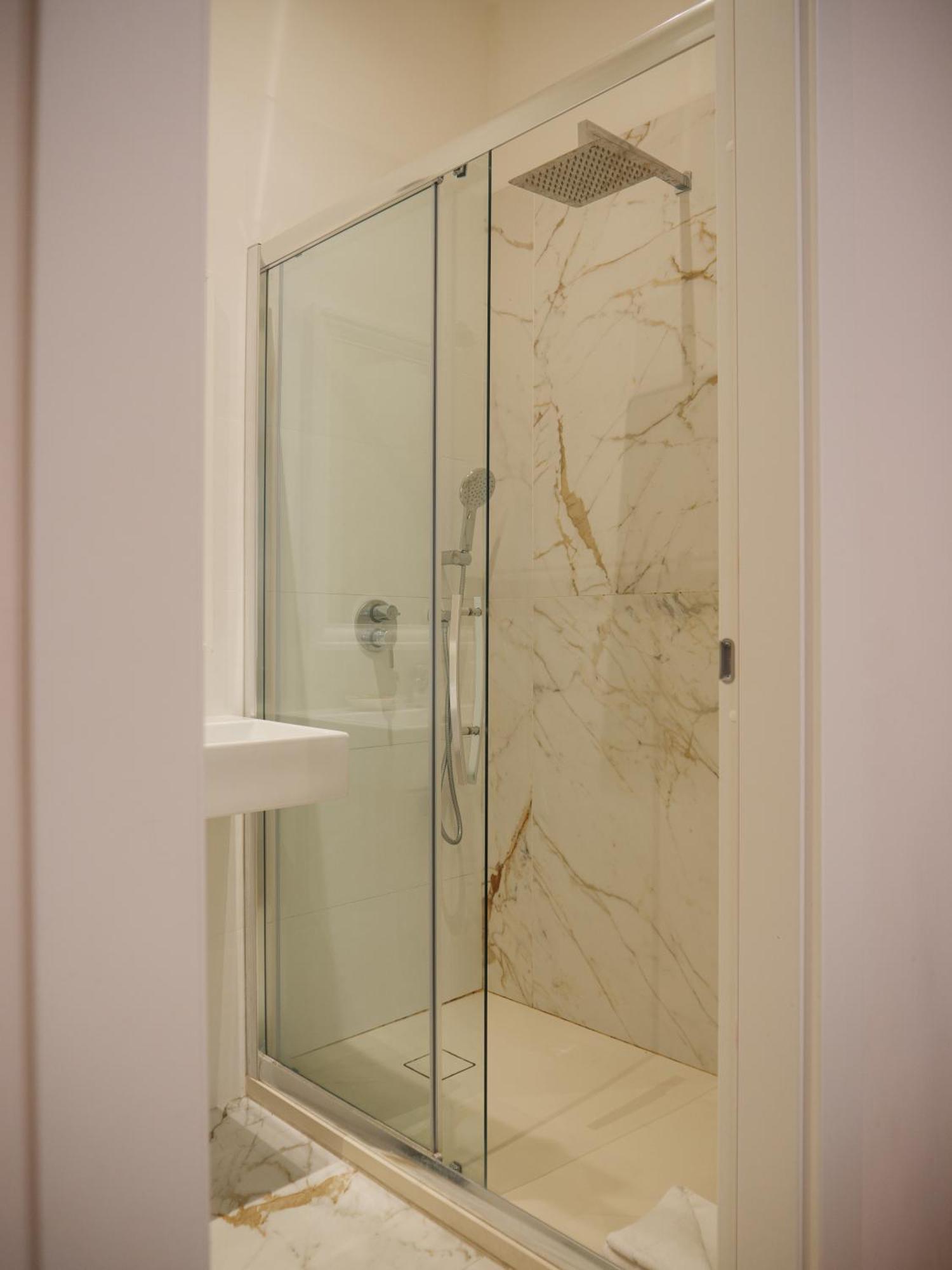 Colosseo Guest house Rome