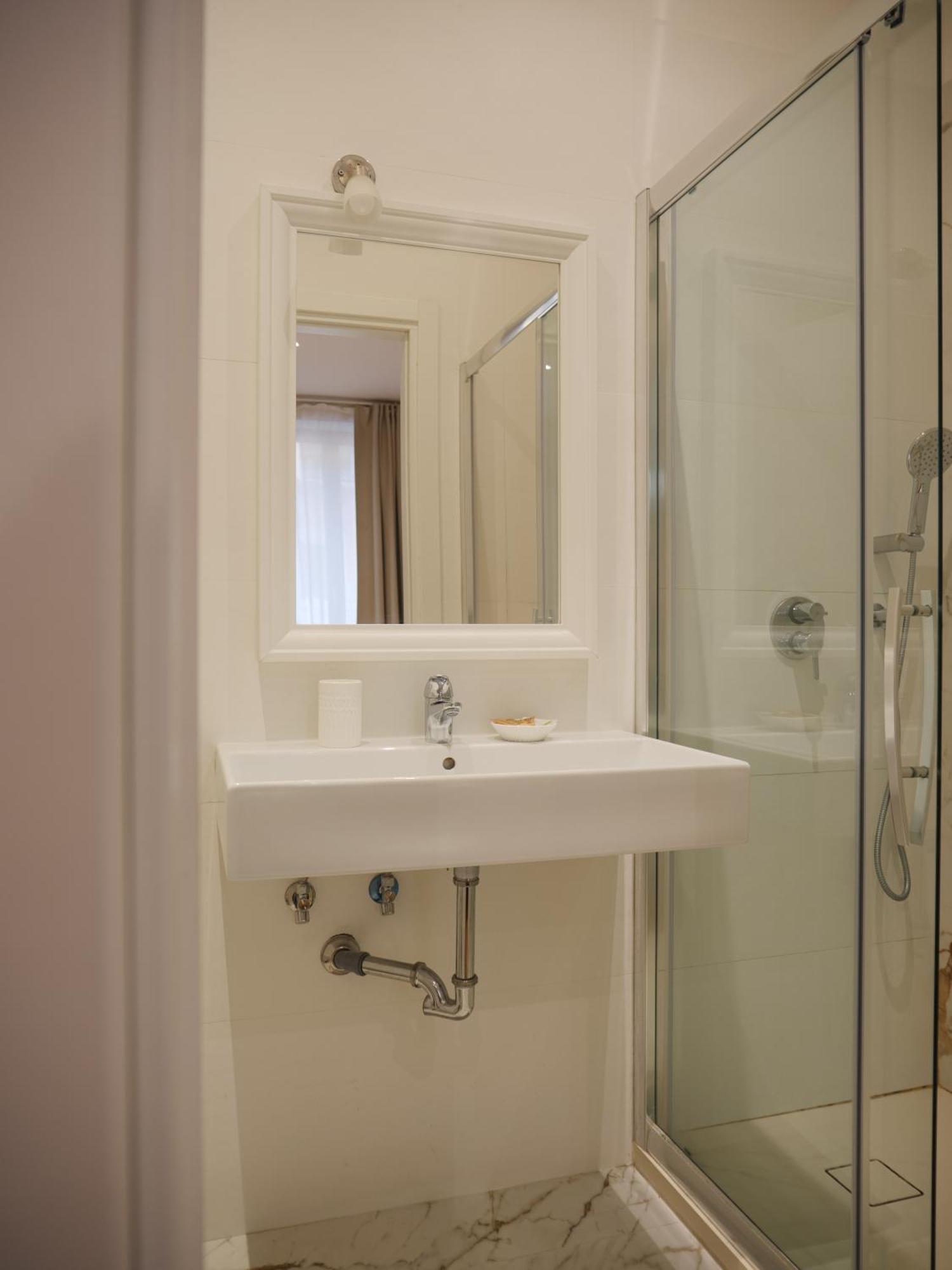 Colosseo Guest house Rome