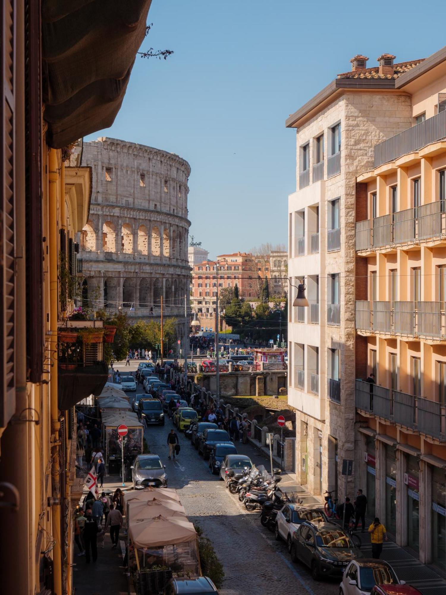 Colosseo Guest house 2*