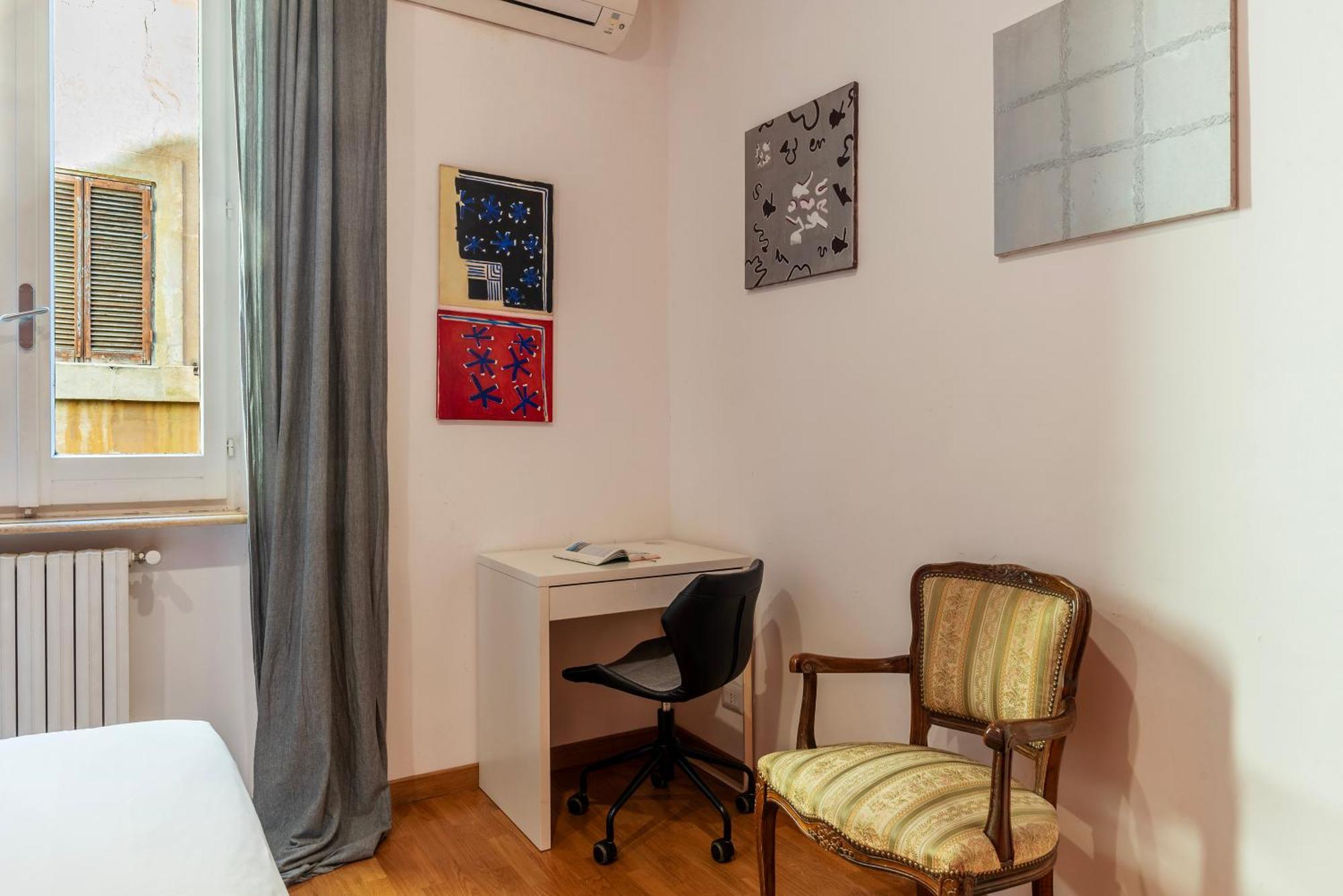 With Terrace Near Piazza Navona - Fromhometorome Apartamento