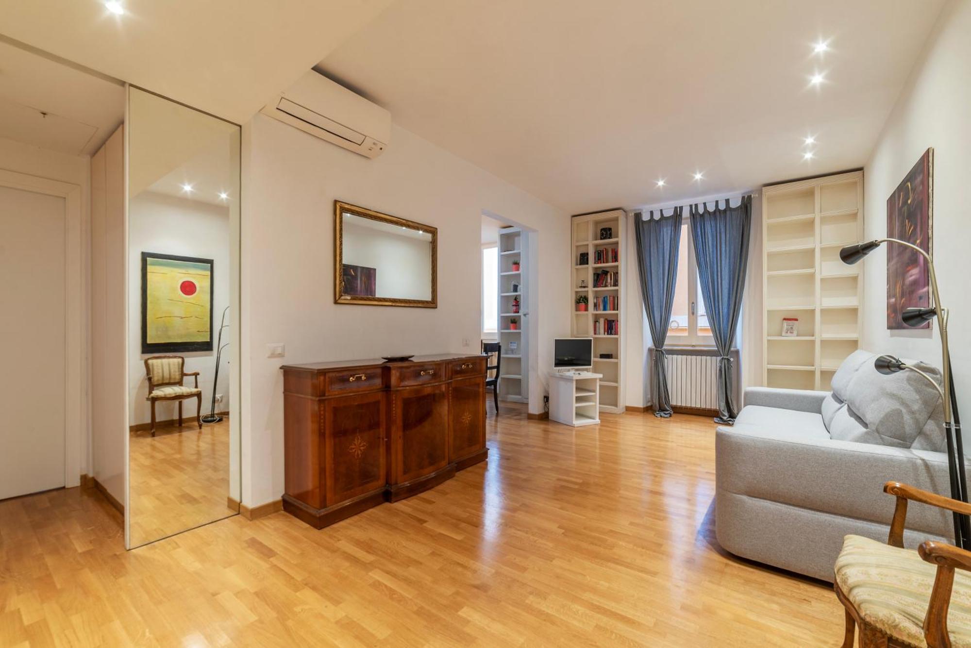 Apartamento With Terrace Near Piazza Navona - Fromhometorome Roma
