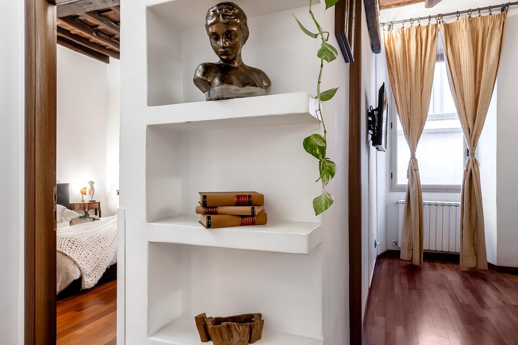 Apartment Trevi Fountain Luxury