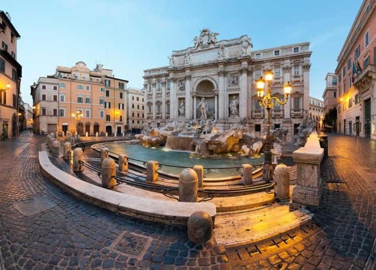 Trevi Modern Loft Apartment * Rome