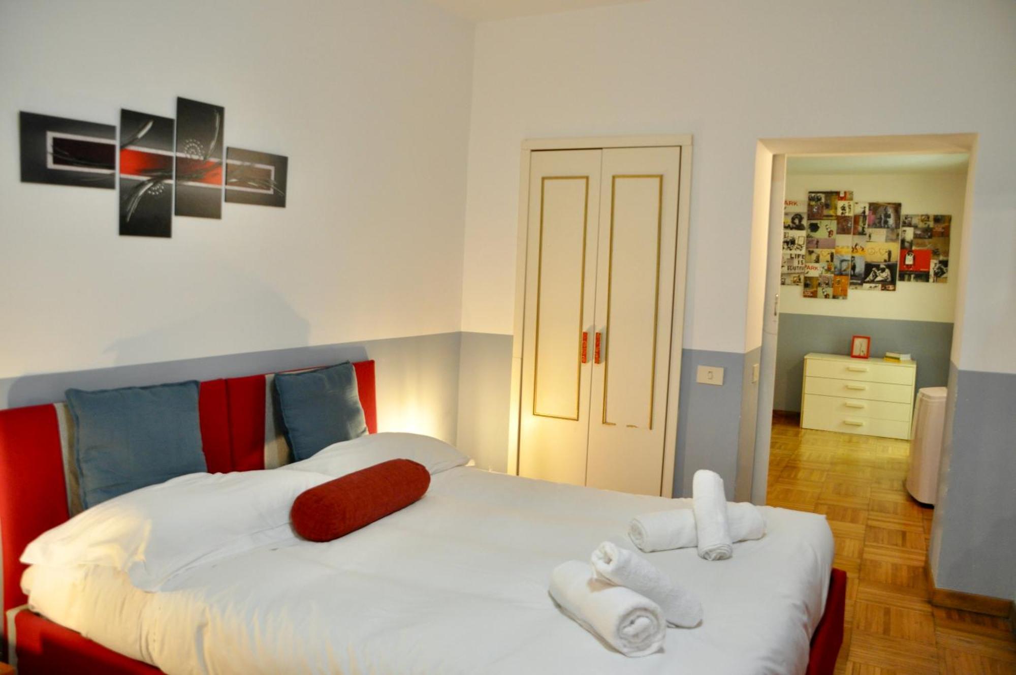 B&s Domus Colosseo Apartment *