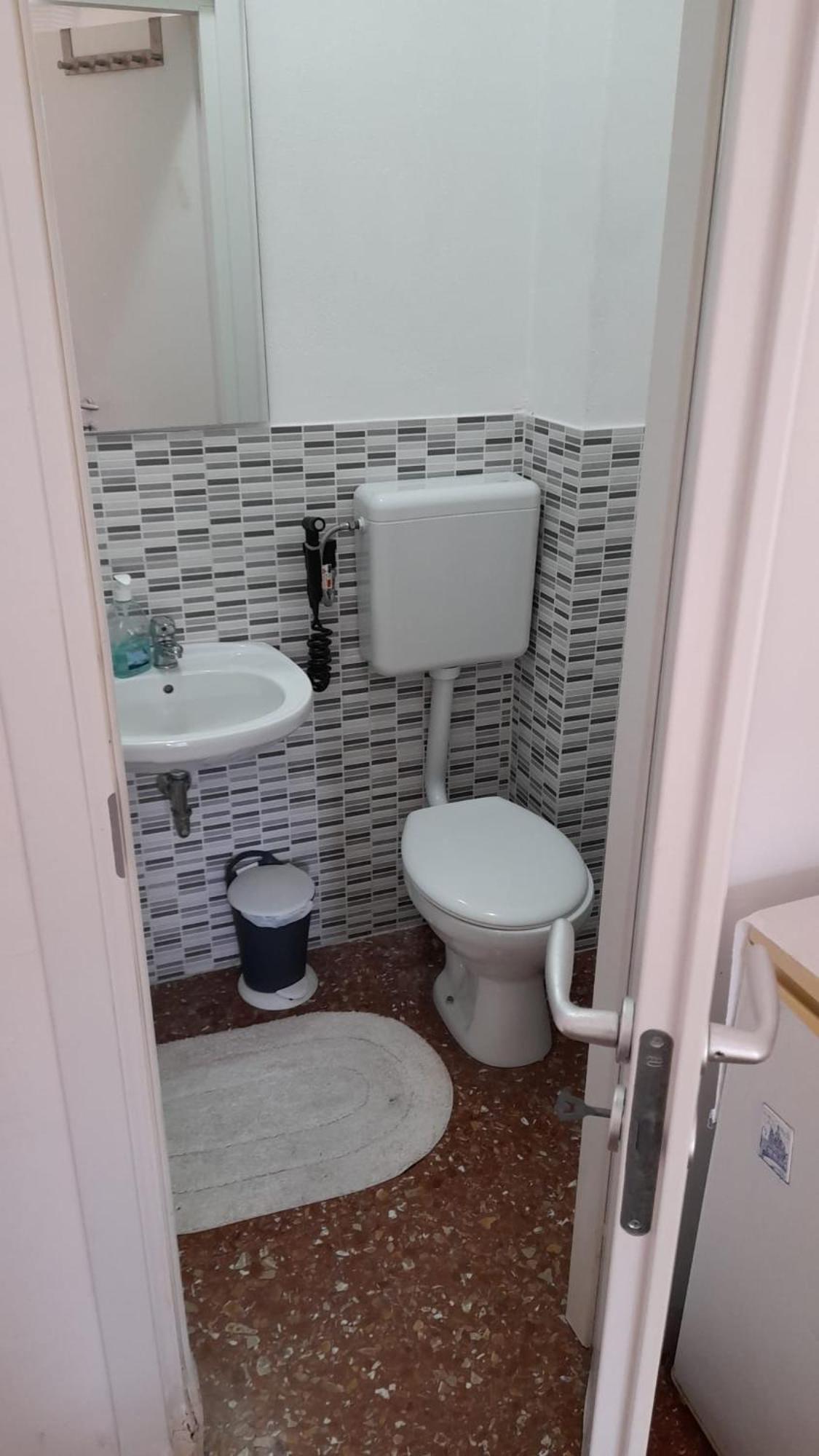 Corneliaguesthouse Guest house