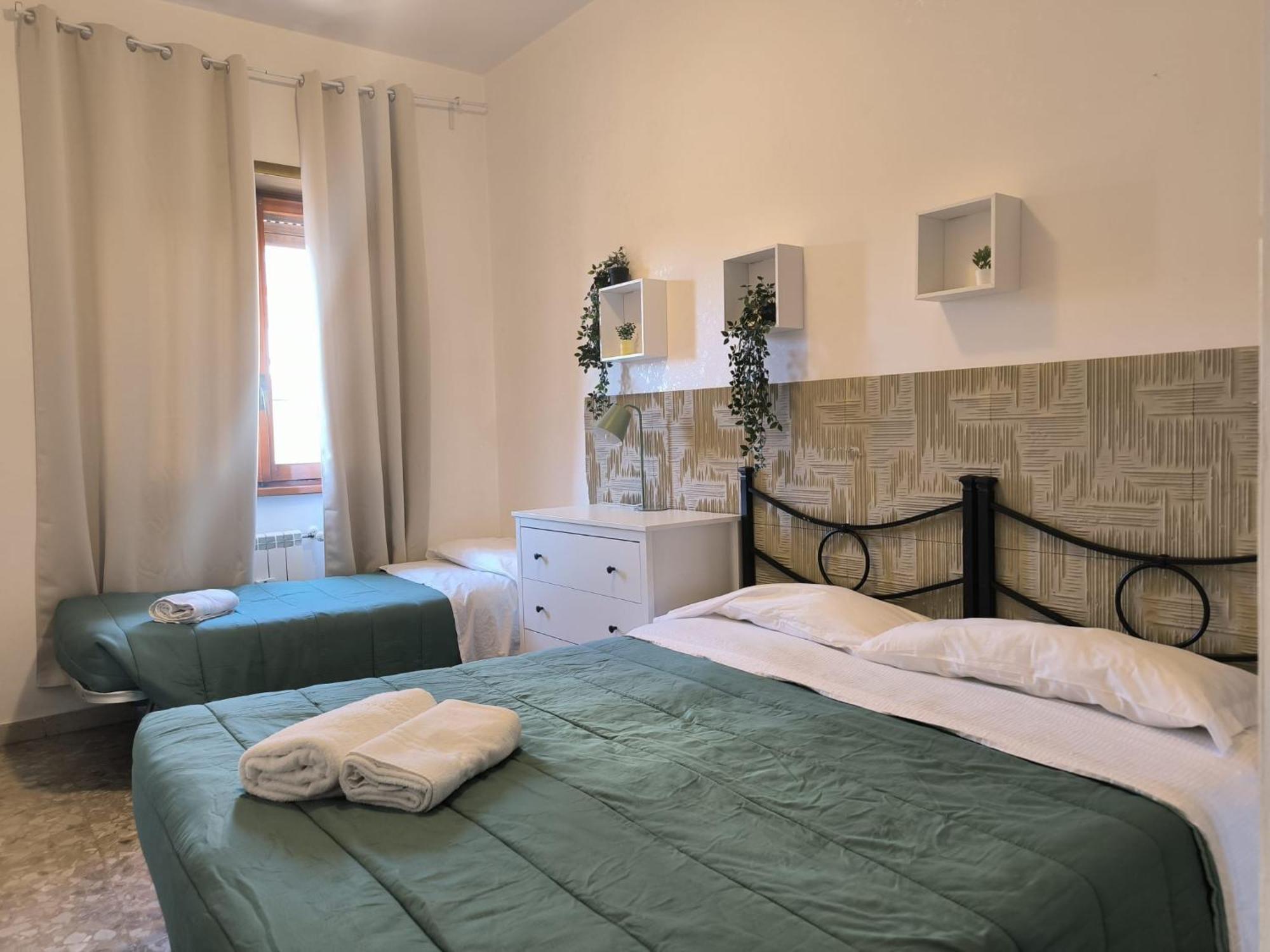 The Italian House In A Pochi Passi Dalla Metro A Appartement Rome