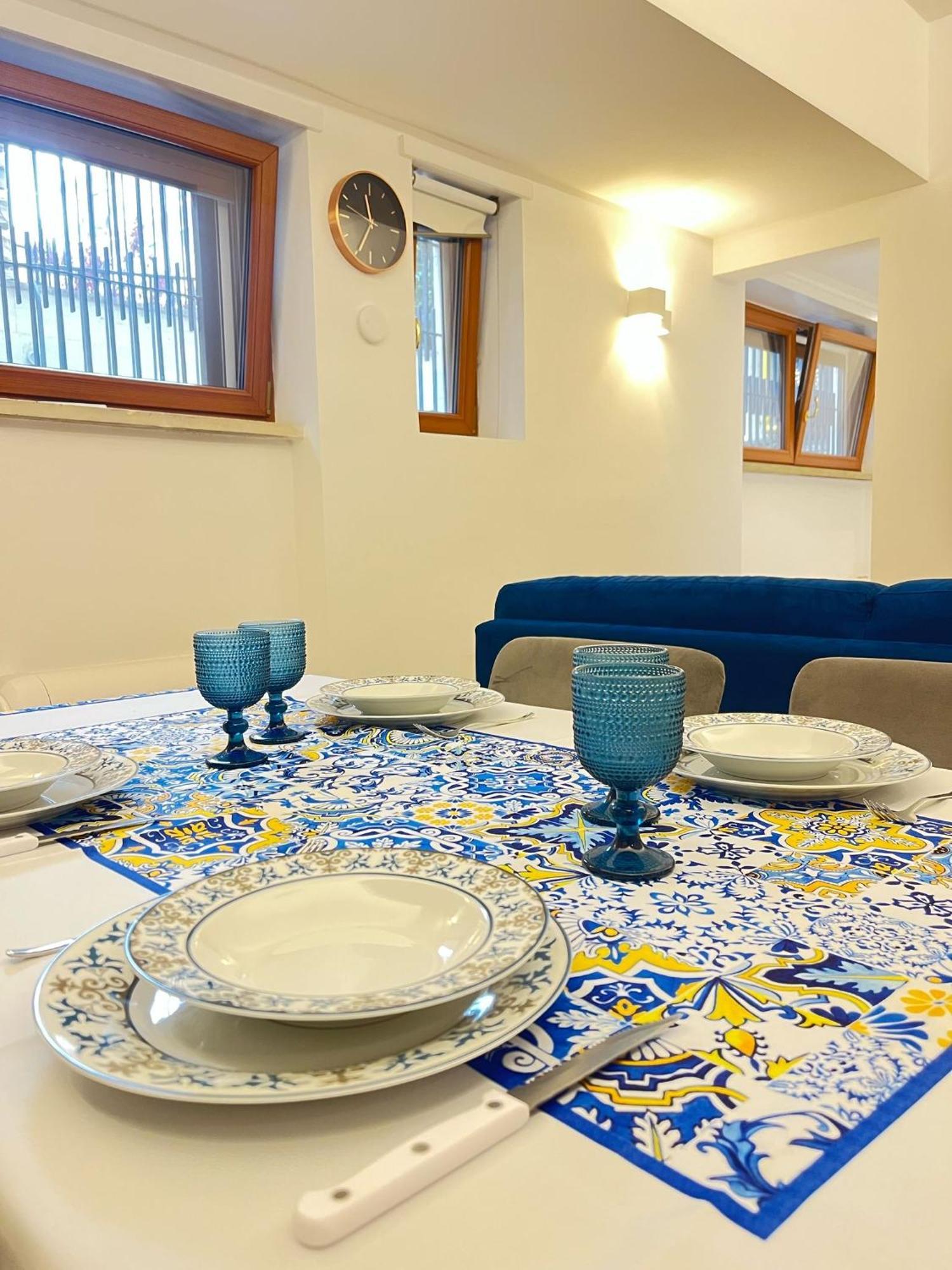 Savoia House, Modern Near Borghese Appartement